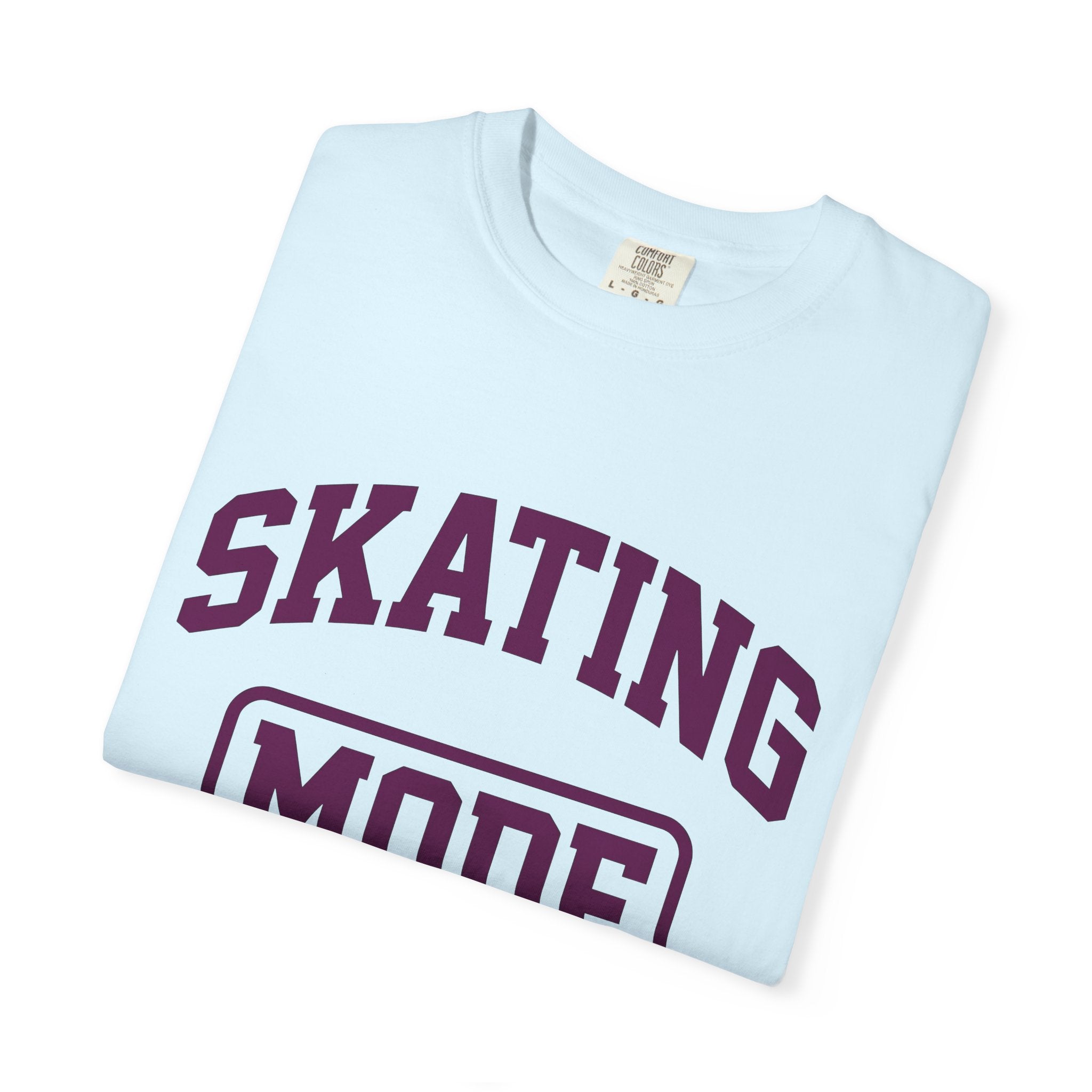 Varsity Text Shirt Skating Fitness Gift Women Bold Tee Lettering T-Shirt Skater Fan Typography Tshirt Workout Graphic Retro Skater Tshirt
