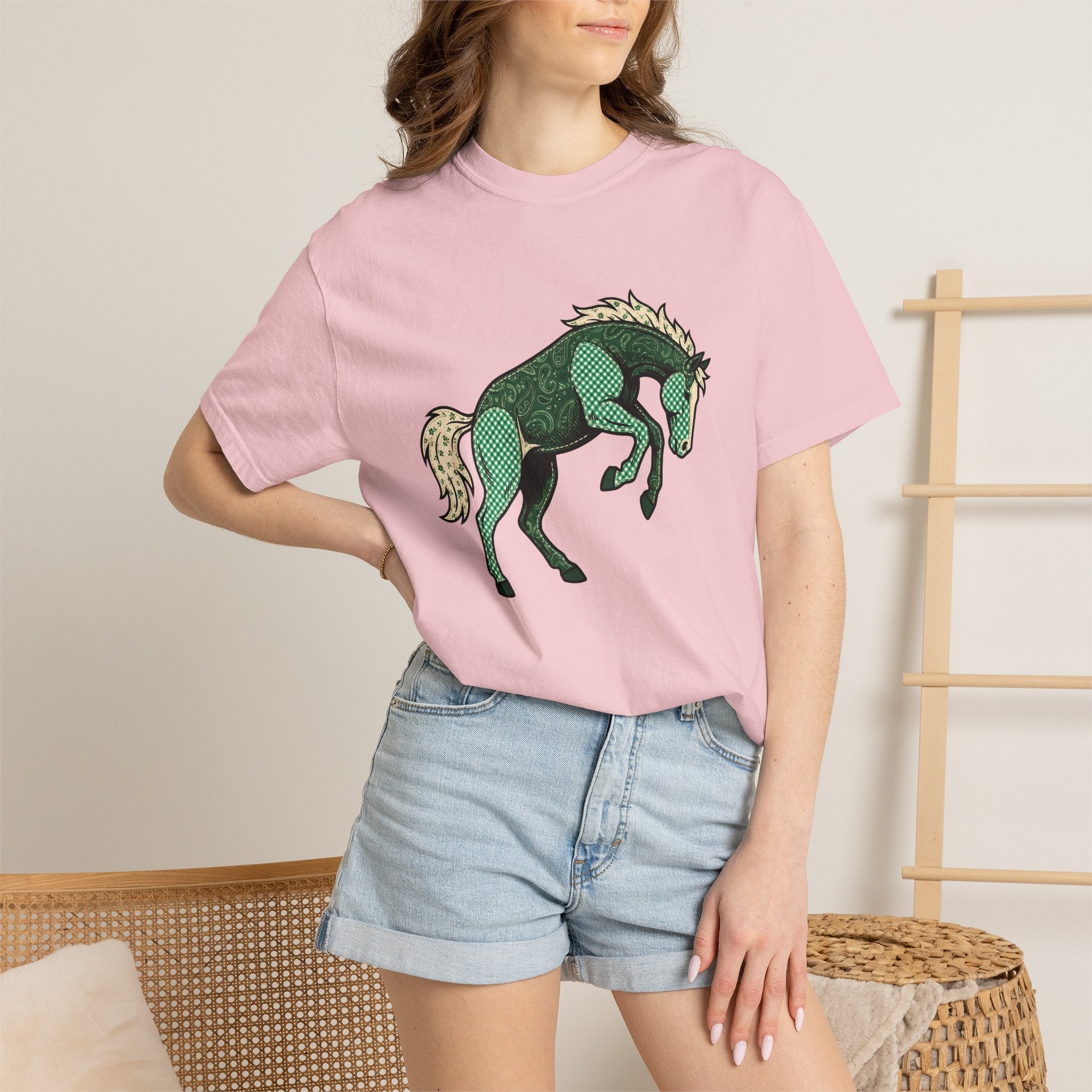 Spotted Horse Shirt St Patrick's Day Horse Gift Women Rustic Tee Pinto T-Shirt St Patricks Fan Vintage Tshirt Equine Graphic Retro Clover