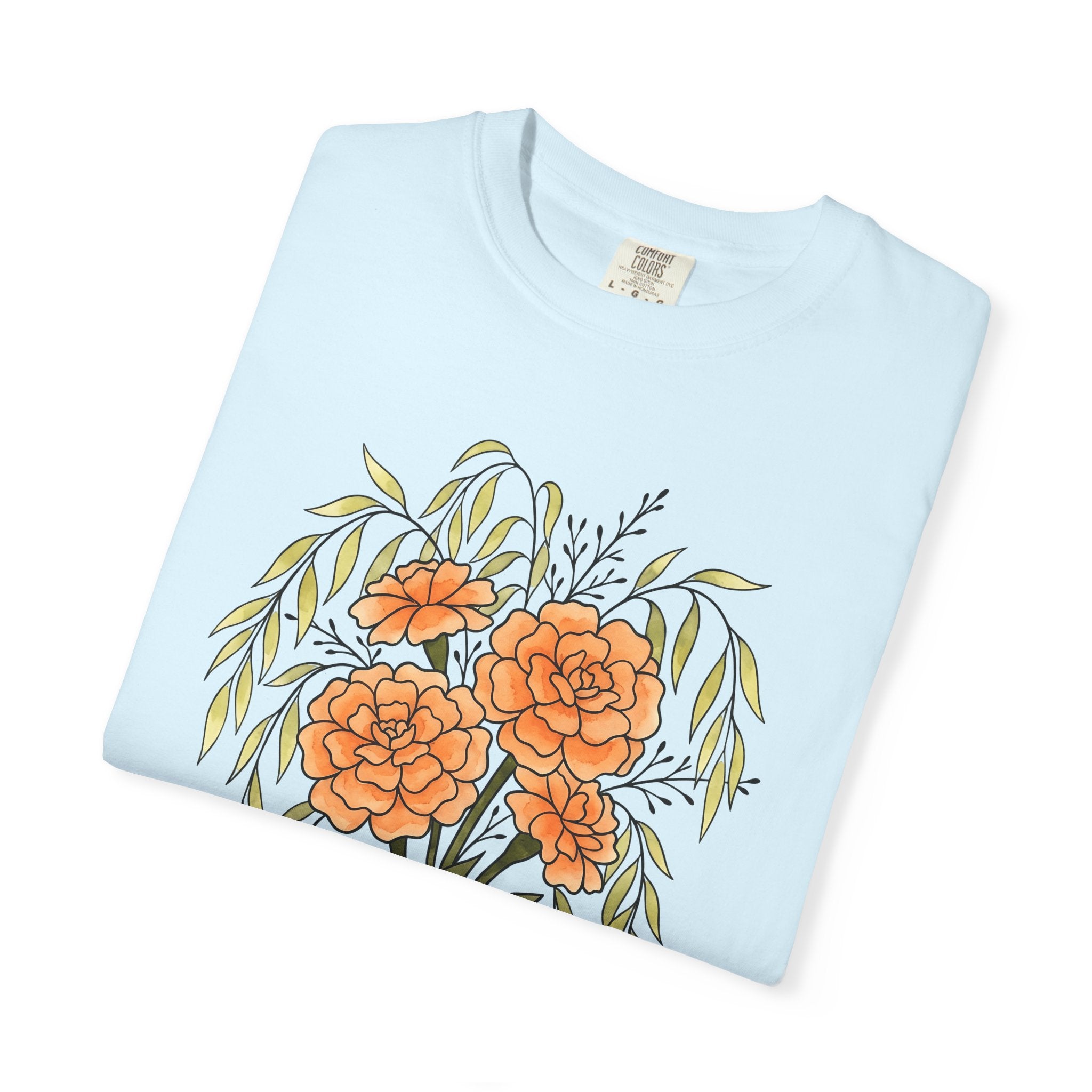 Flower Bouquet Shirt Boho Chic Floral Gift Women Botanical Tee Bouquet T-Shirt Bohemian Enthusiast Botanical Tshirt Floral Graphic