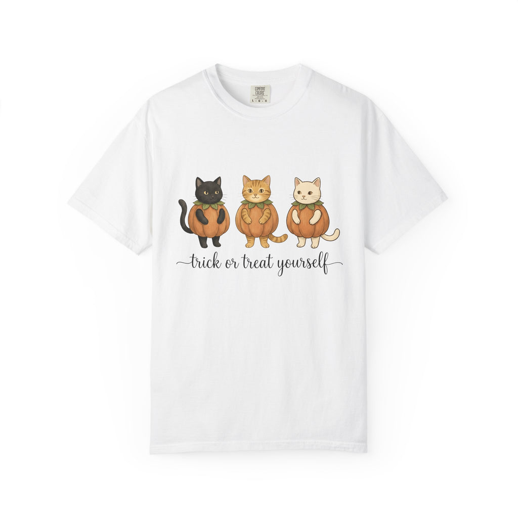 Cat Pumpkin Shirt Halloween Cat Gift Women Kawaii Tee Gourd T-Shirt Horror Fan Cute Tshirt Feline Graphic Hand Drawn Costume Tshirt