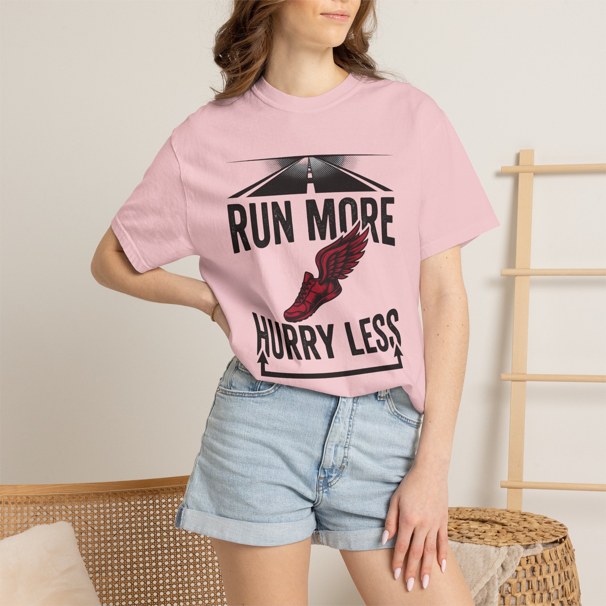Flying Shoe Shirt Running Exercise Gift Women Classic Tee Shoelace T-Shirt Runner Enthusiast Vintage Tshirt Fitness Graphic Old School