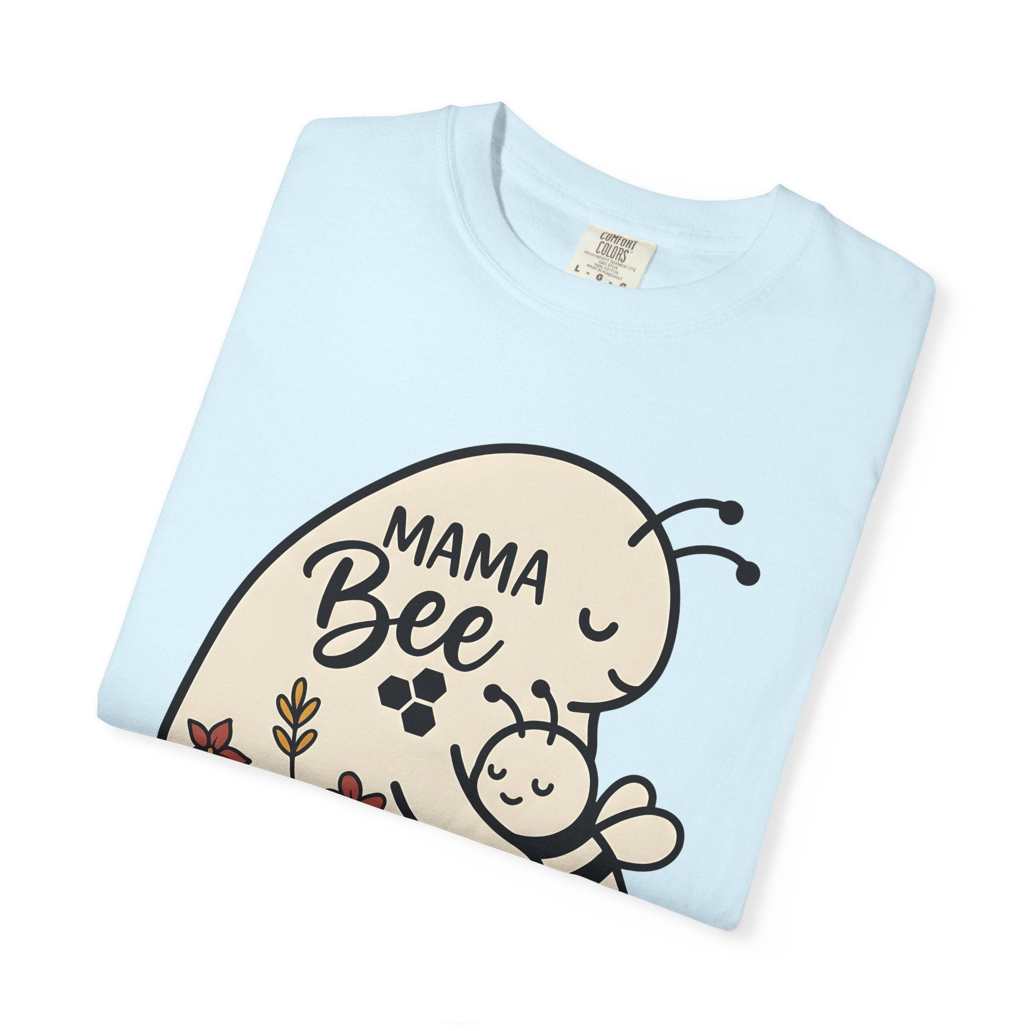 Bee Cuddle Shirt Animals & Flowers Mother Gift Women Adorable Tee Honeybee T-Shirt Wildlife Fan Cute Tshirt Mom Graphic Sketch Meadow