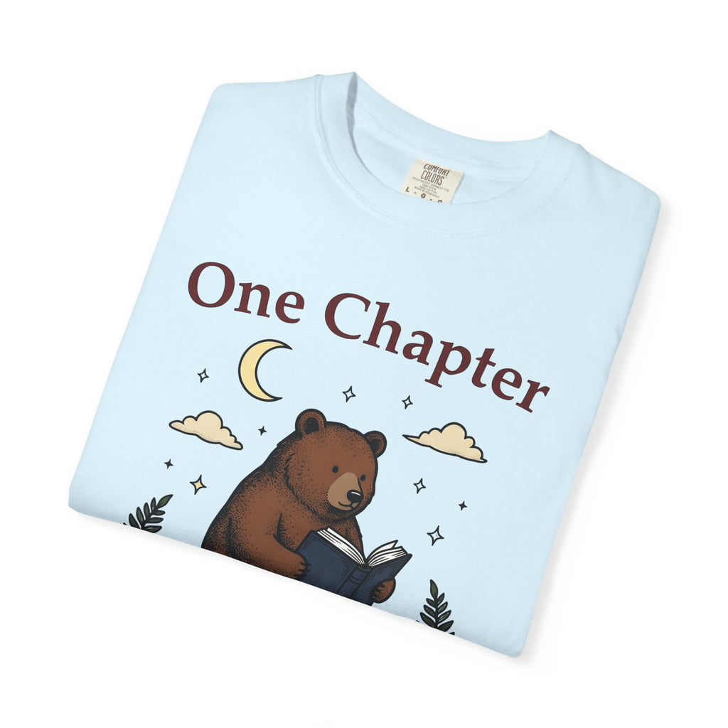 Bear Reading Shirt Book Creatures Gift Women Playful Tee Teddy T-Shirt Bibliophile Fan Cute Tshirt Animal Graphic Classic Moonlight Tshirt