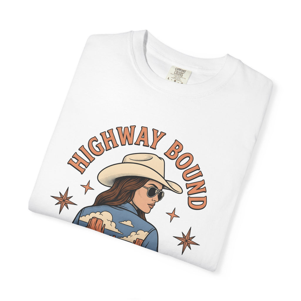 Cowgirl Graphic Shirt Cowgirl Adventure Gift Women Vintage Tee Western T-Shirt Cowboy Fan Retro Tshirt Explorer Graphic Retro Desert Truck