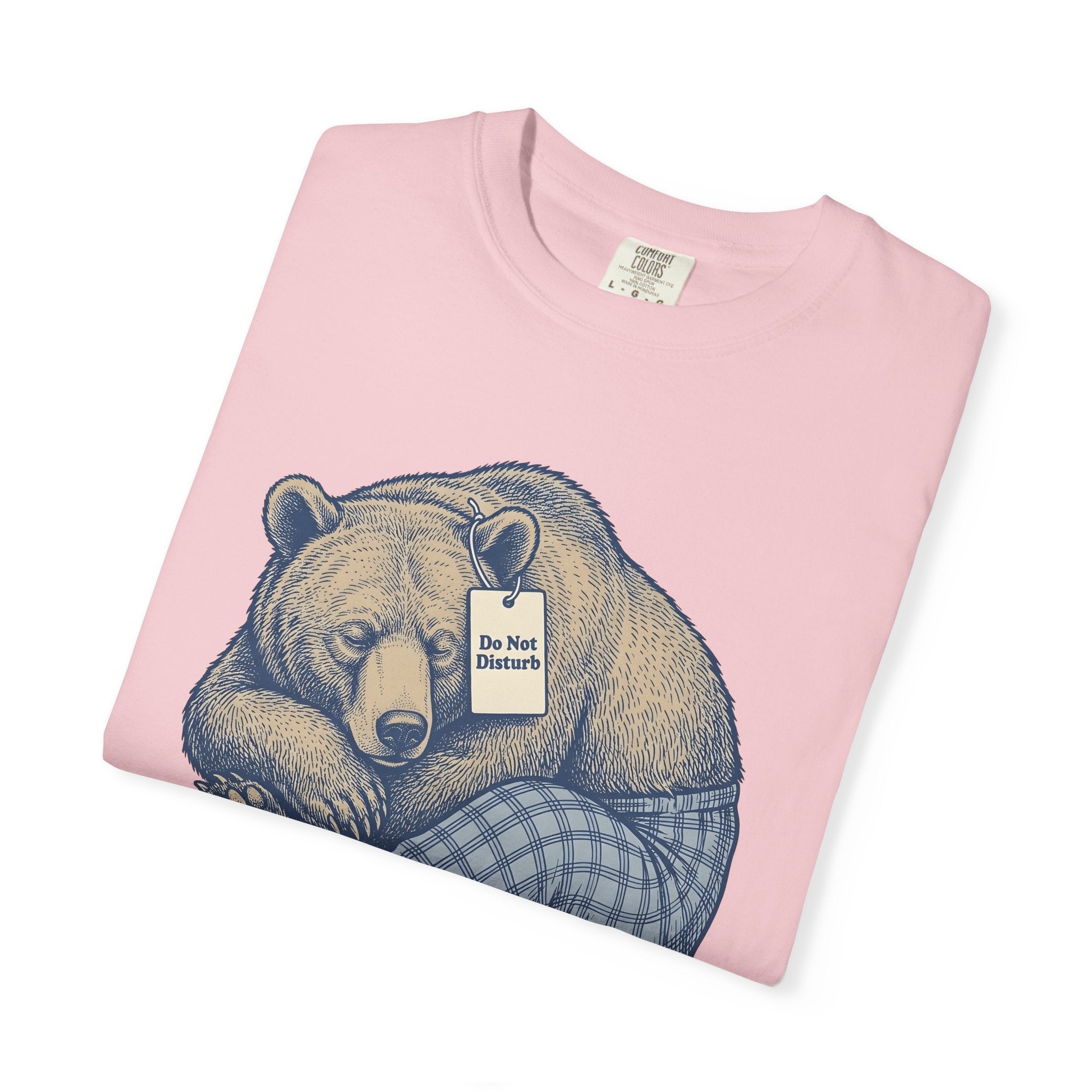 Sleeping Bear Shirt Bear Fauna Gift Women Hand Drawn Tee Bear T-Shirt Bear Fan Illustrated Tshirt Wildlife Graphic Cartoon Pajamas Tshirt