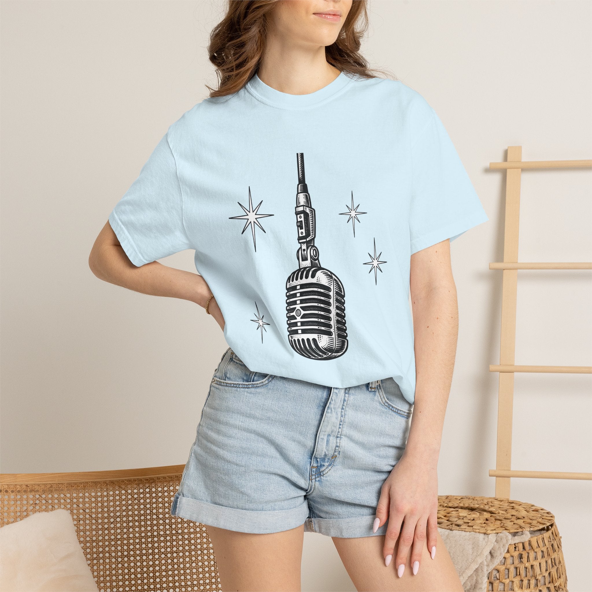 Old Microphone Shirt Music Performer Gift Women Line Art Tee Microphone T-Shirt Musician Fan Vintage Drawing Illustrative Twinkles Tshirt