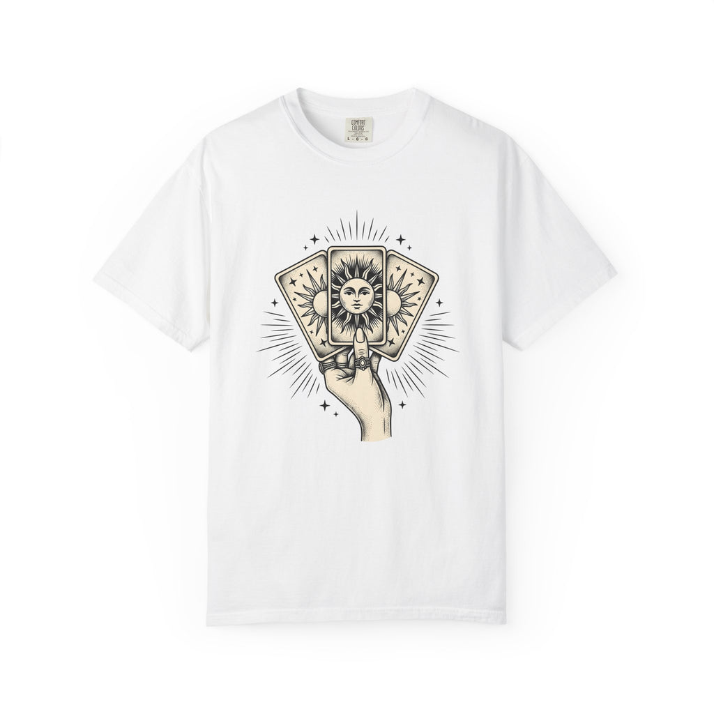 Tarot Cards Hand Shirt Boho Chic Spiritual Gift Women Vintage Tee Oracle Cards T-Shirt Bohemian Enthusiast Retro Tshirt Spiritual Graphic
