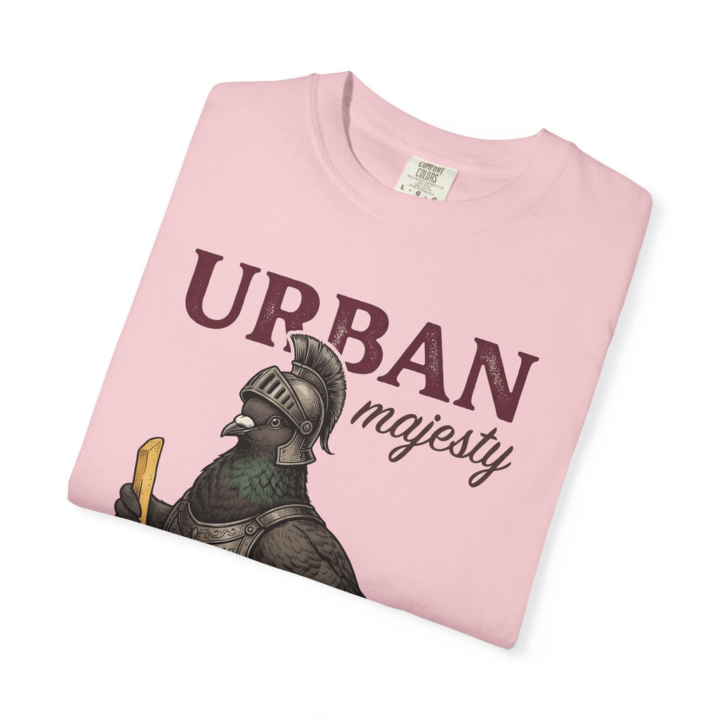 Pigeon In Armor Shirt Funny Fauna Gift Women Antique Tee Dove T-Shirt Humor Fan Vintage Tshirt Wildlife Graphic Line Art Soldier Helmet