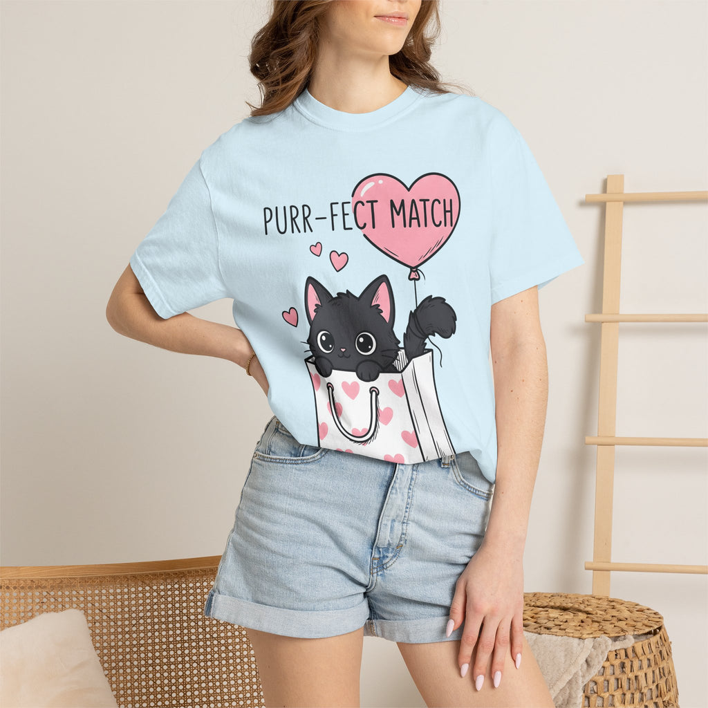 Black Cat Shirt St. Valentines Day Animals Gift Women Whimsical Tee Kitty T-Shirt Valentines Fan Cartoon Tshirt Creature Graphic Line Art