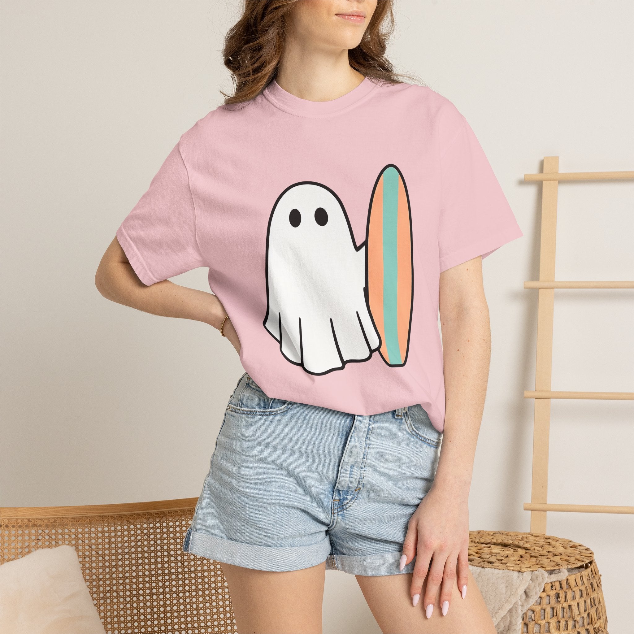 Ghost Wave Shirt Surfing Shore Gift Women Simple Tee Spectral T-Shirt Surfer Fan Coastal Graphic Tshirt Vintage Board Tshirt