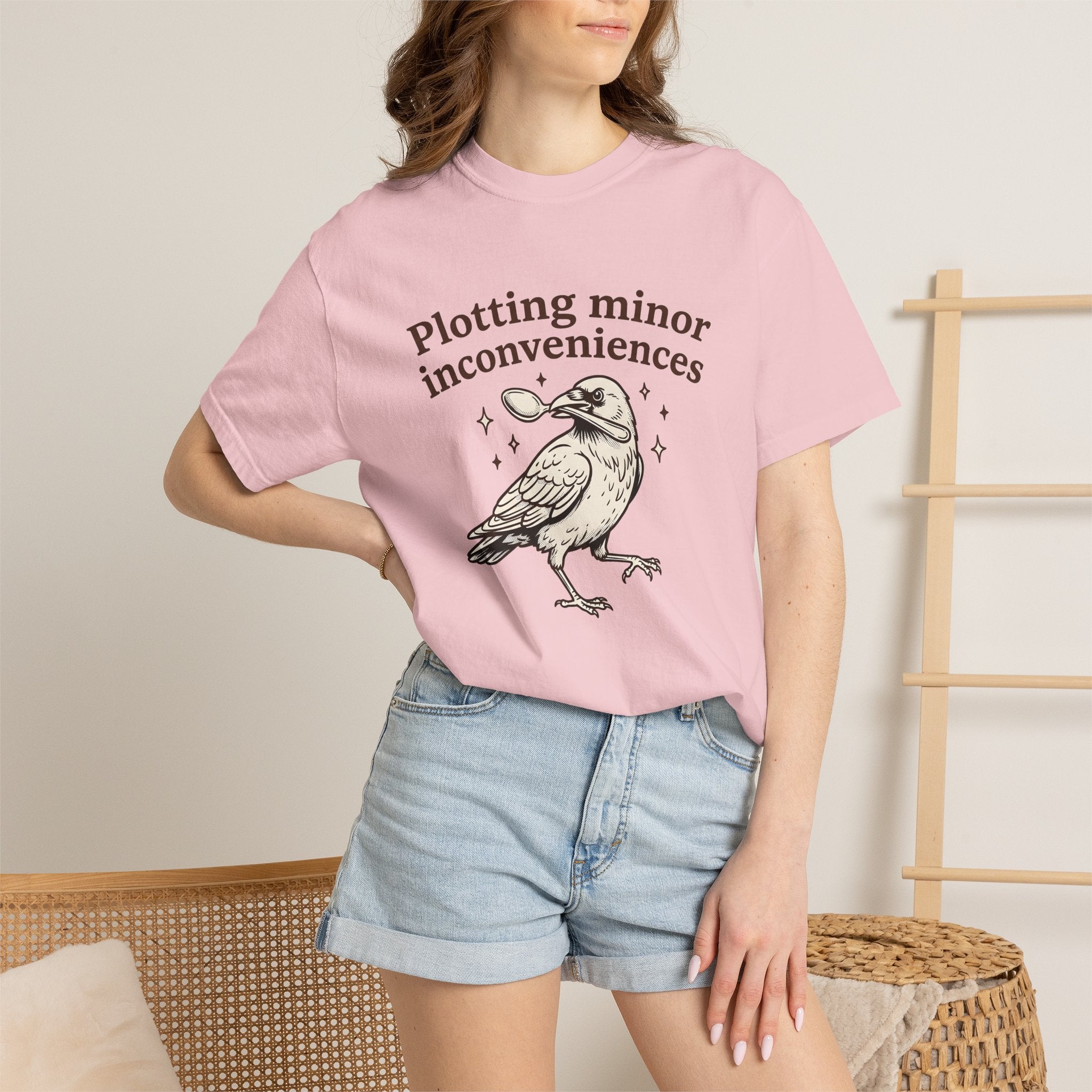 Crow Spoon Shirt Funny Animal Gift Women Hand Drawn Tee Raven T-Shirt Humor Fan Illustrated Graphic Creature Illustration Vintage Sparkles