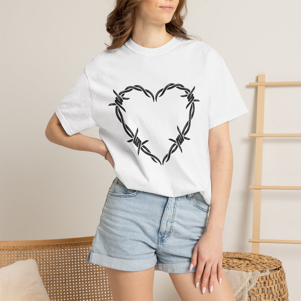 Spiked Wire Heart Shirt Cowgirl Cowboy Gift Women Heavy Tee Barbed Heart T-Shirt Rodeo Fan Grunge Tshirt Cowboy Graphic Clean Braided Wire