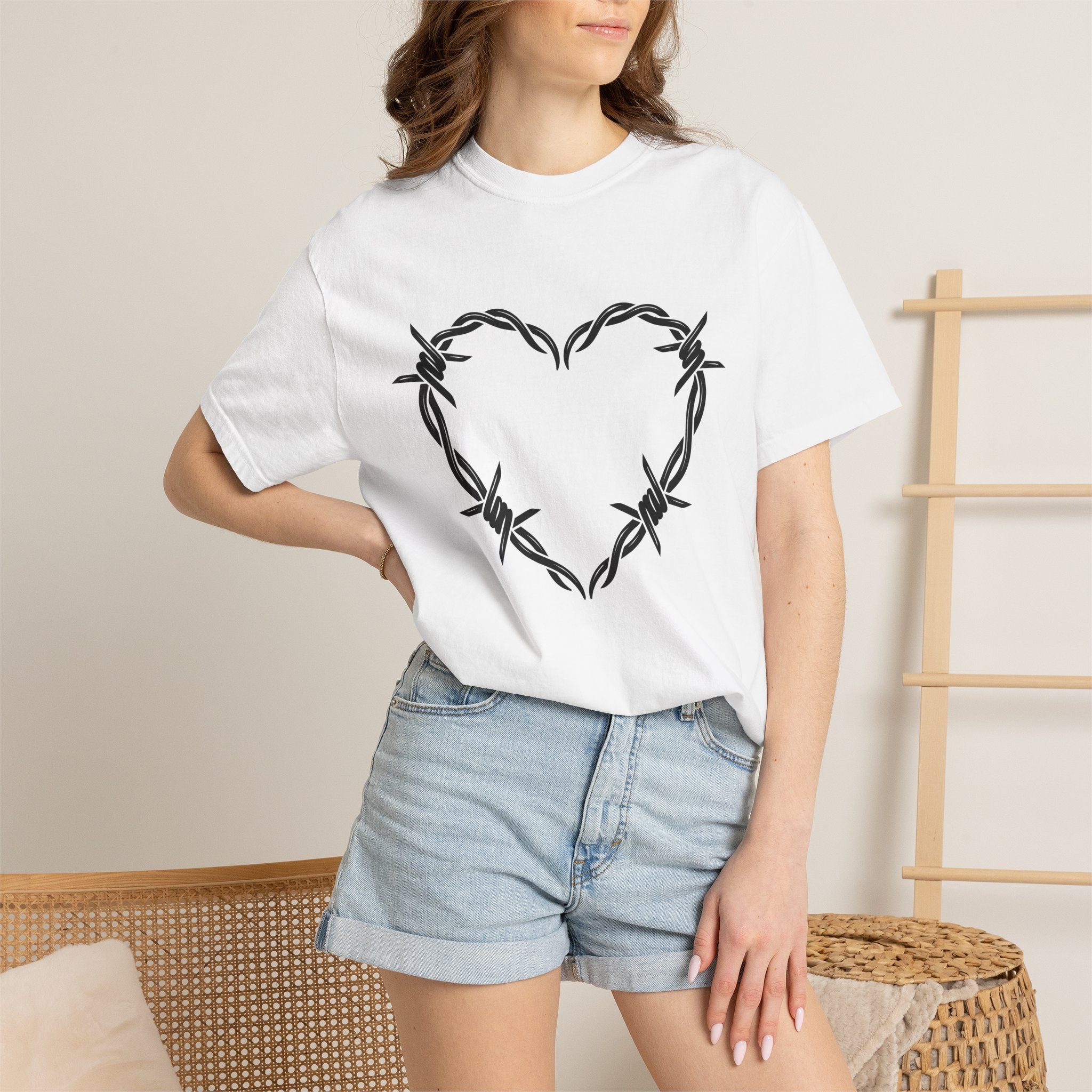 Spiked Wire Heart Shirt Cowgirl Cowboy Gift Women Heavy Tee Barbed Heart T-Shirt Rodeo Fan Grunge Tshirt Cowboy Graphic Clean Braided Wire