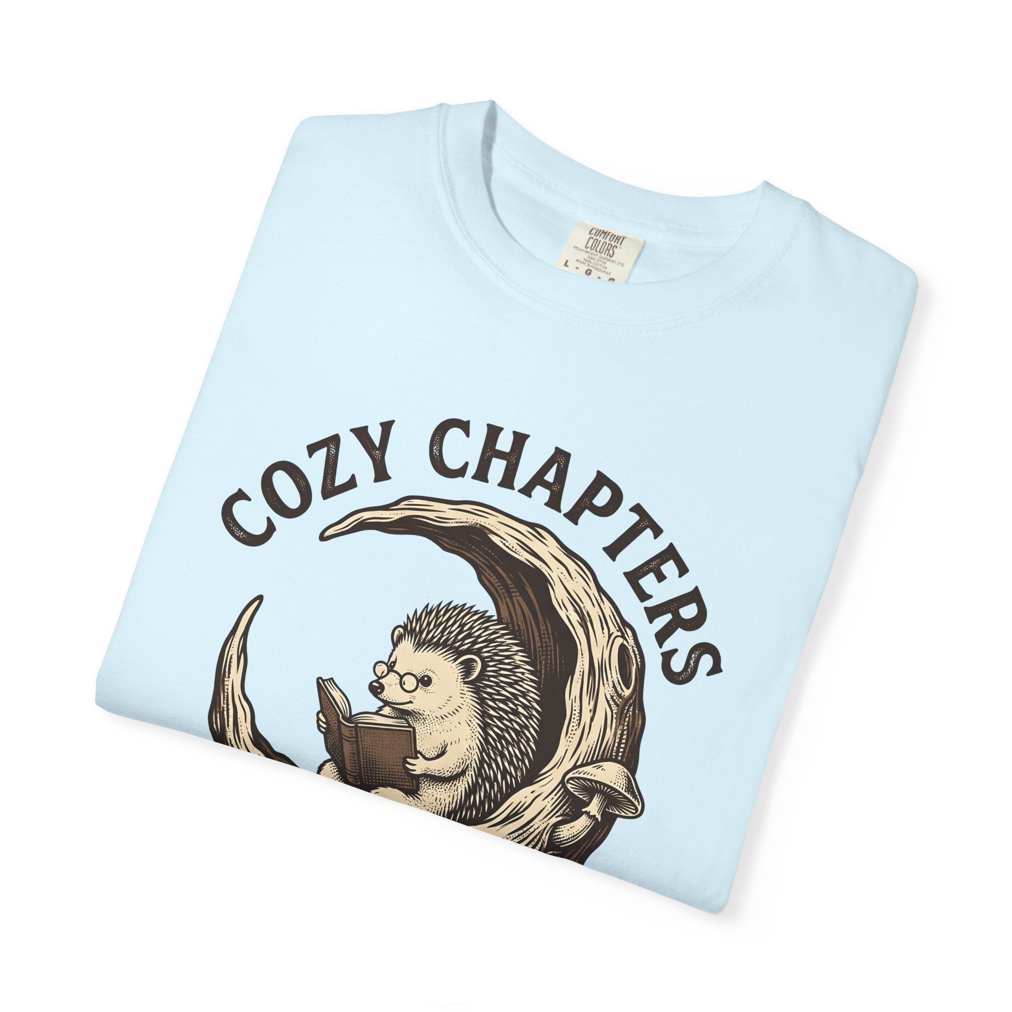 Hedgehog Book Shirt Cozy Reading Gift Women Classic Tee Bookworm T-Shirt Homey Fan Vintage Tshirt Literary Graphic Doodle Lunar Tshirt