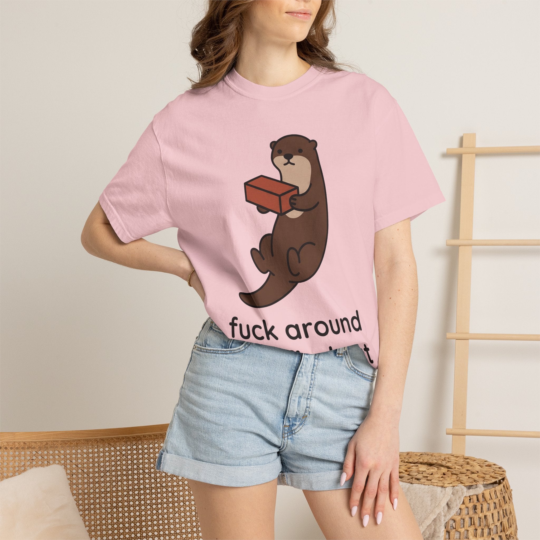 Otter Art Shirt Funny Critter Gift Women Graphic Tee Otter T-Shirt Humor Fan Cartoon Tshirt Animal Graphic Basic Red Brick Tshirt