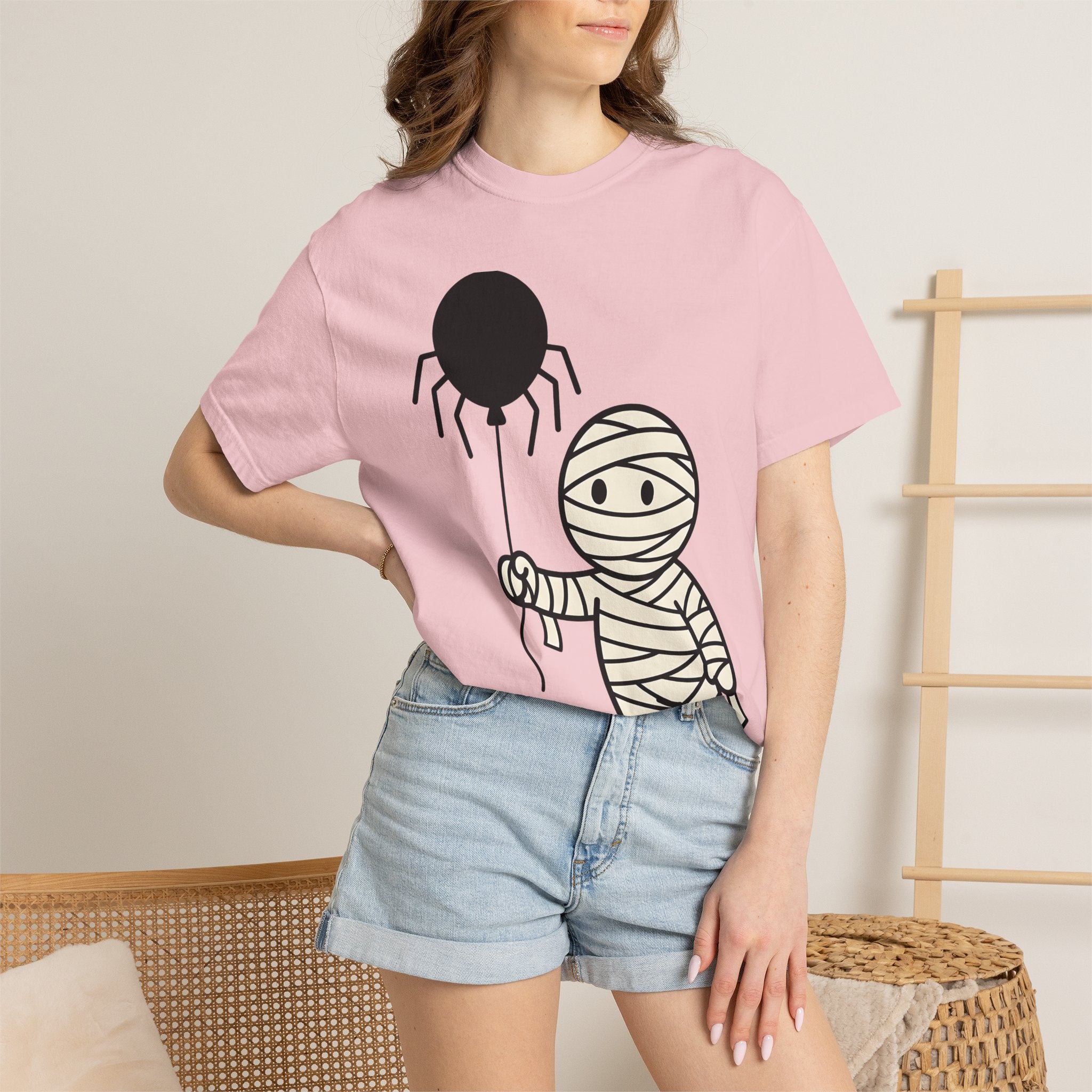 Mummy Doll Shirt Halloween Horror Gift Women Sweet Tee Doll T-Shirt Horror Fan Creepy Tshirt Macabre Graphic Clean Spider Balloon Tshirt