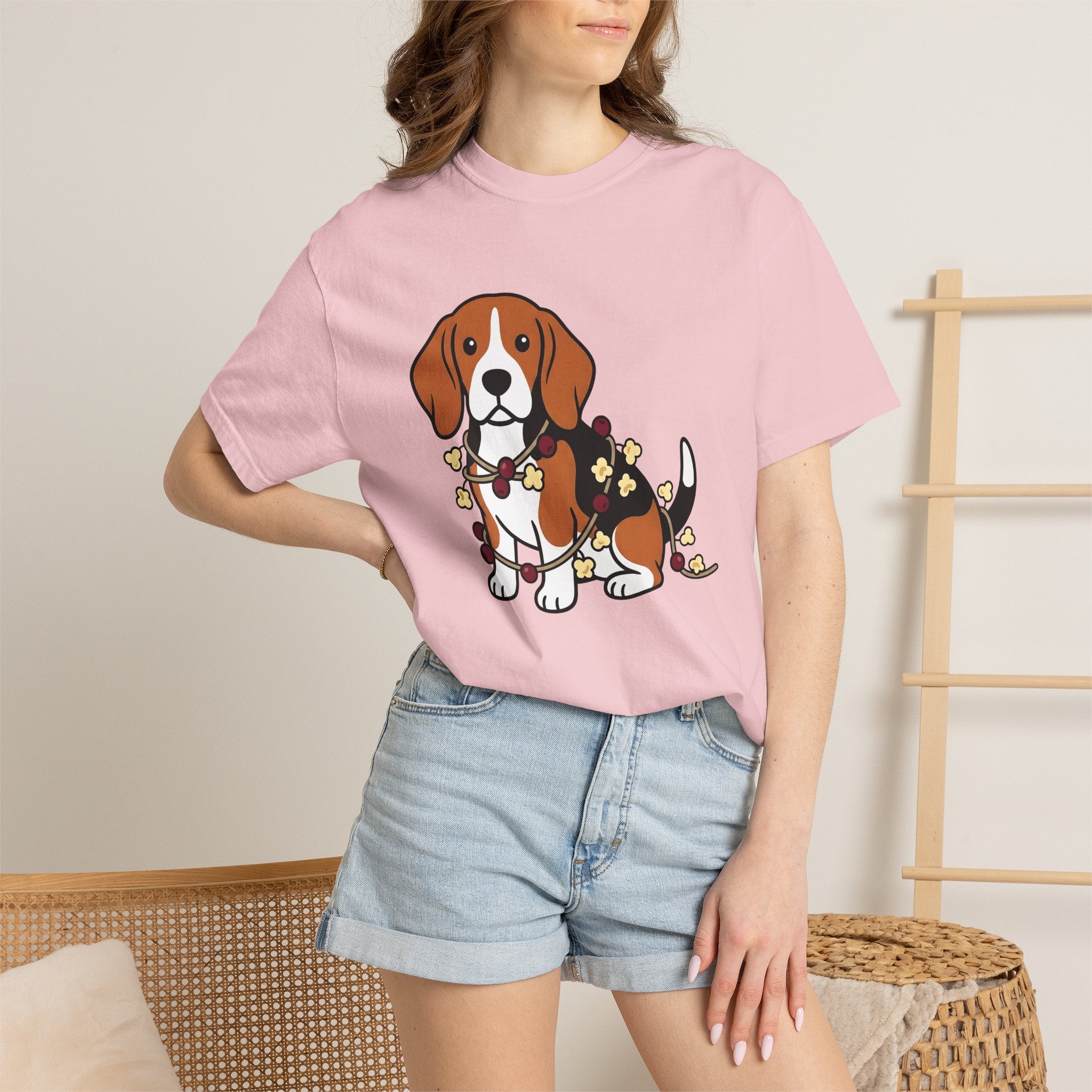 Beagle Hound Shirt Dog Holiday Decor Gift Women Animated Tee Hound Dog T-Shirt Dog Fan Cartoon Tshirt Christmas Graphic Clean Popcorn Chain