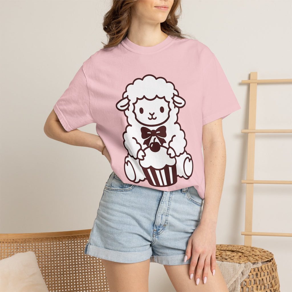 Lamb Dessert Shirt Cute Critter Gift Women Comic Tee Pastry T-Shirt Kawaii Fan Cartoon Tshirt Creature Graphic Sleek Knot Tshirt