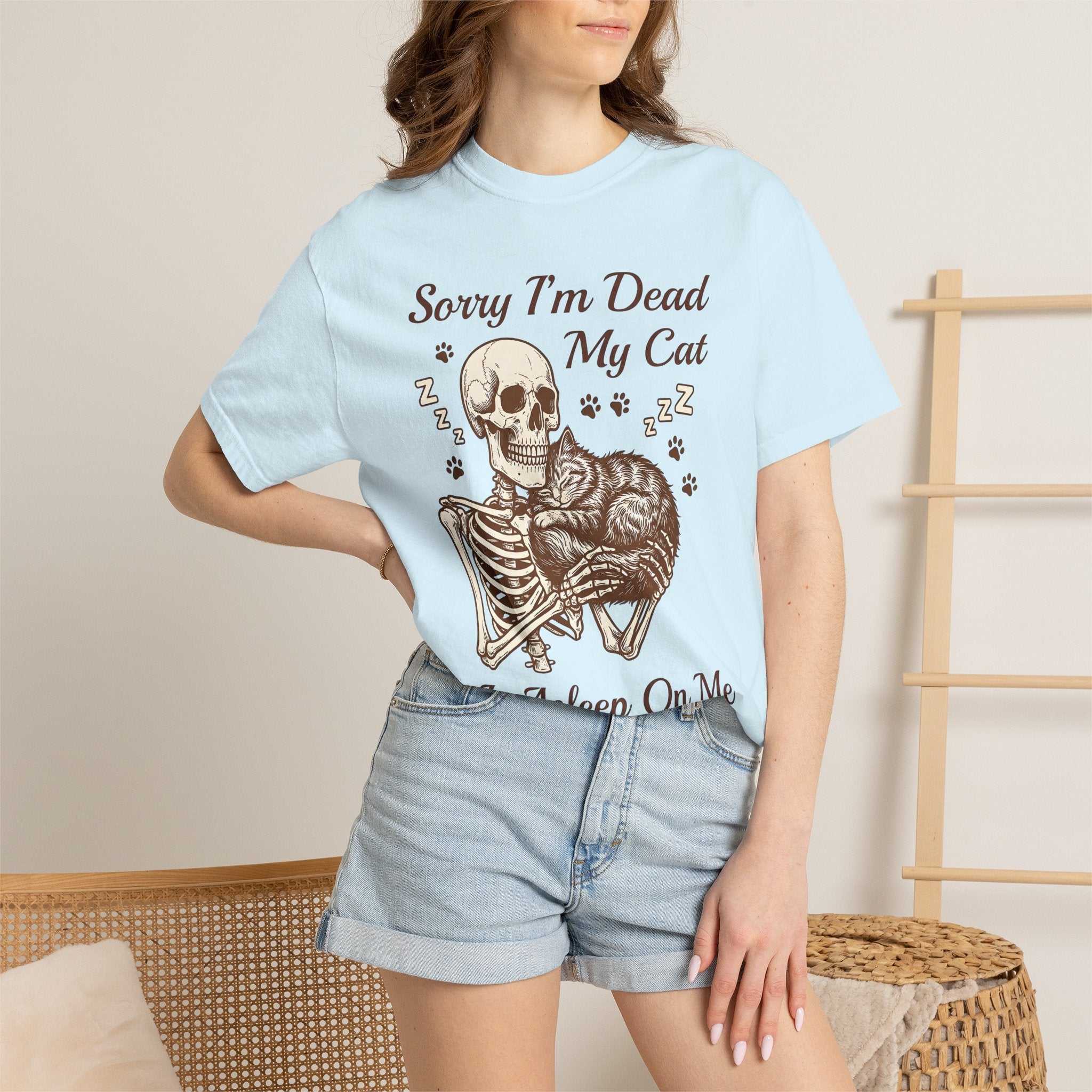Bone Cat Shirt Cat Comedy Gift Women Rustic Tee Skeleton T-Shirt Feline Fan Vintage Tshirt Humor Graphic Line Art Cat Tracks Tshirt