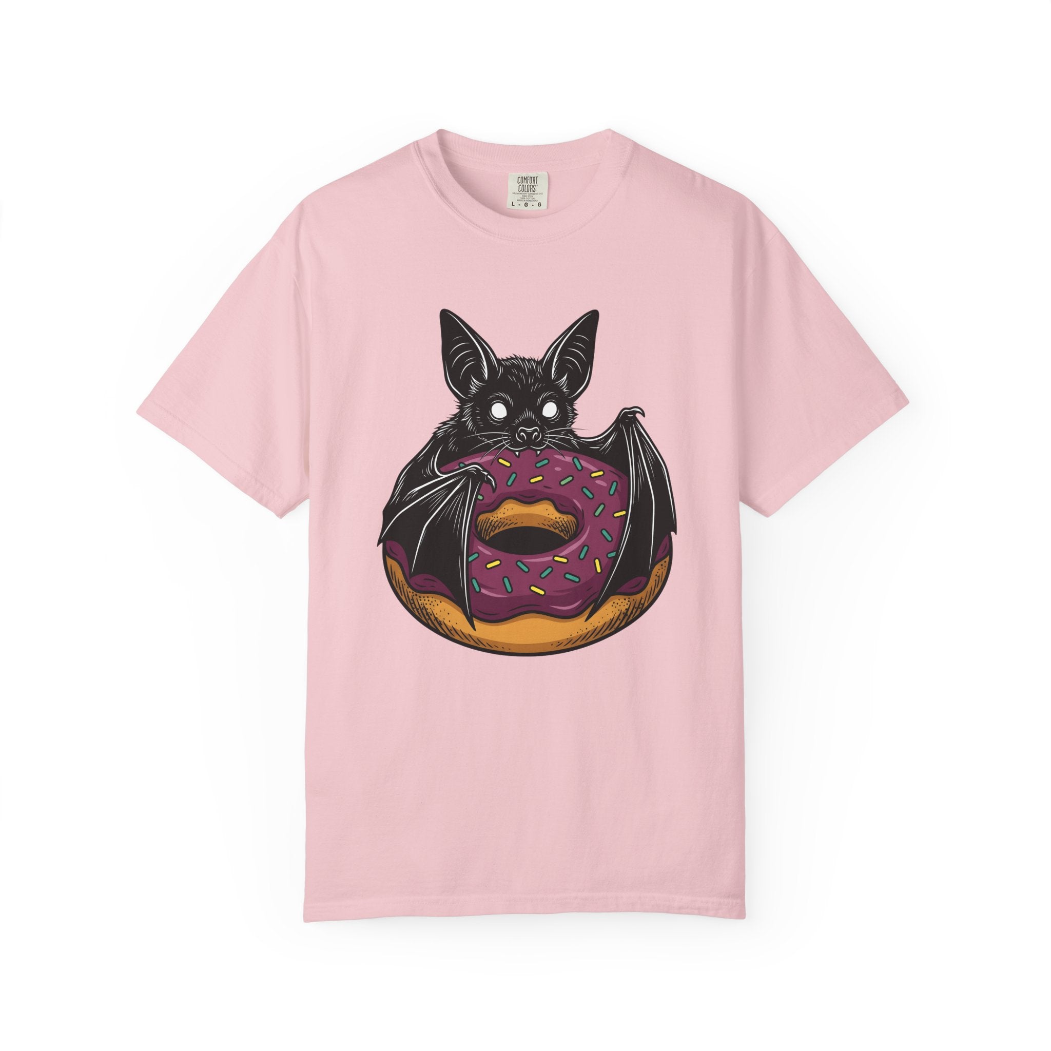 Bat Pastry Shirt Desserts Wildlife Gift Women Modern Tee Croissant T-Shirt Dessert Fan Retro Tshirt Animal Graphic Vintage Confetti Tshirt