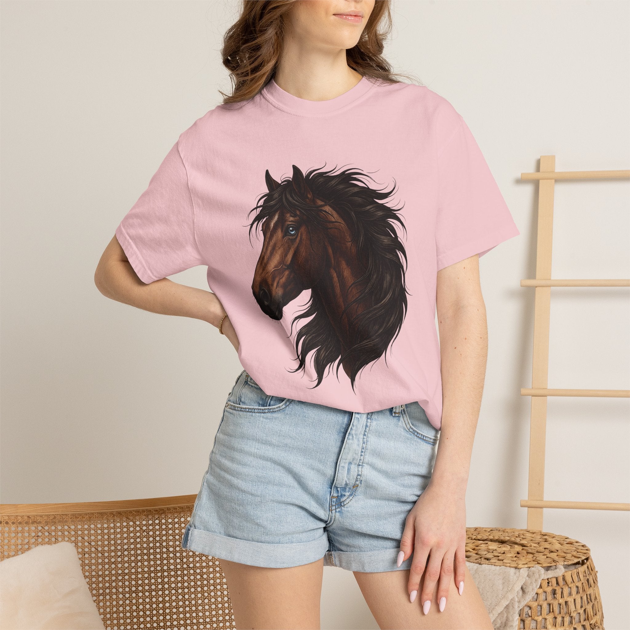 Horse Head Shirt Animals Horseback Gift Women Lifelike Tee Stallion T-Shirt Wildlife Fan Equine Graphic Tshirt Antique Long Hair Tshirt