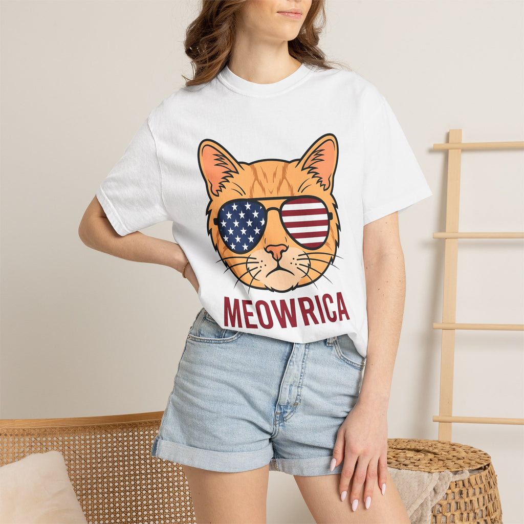 Cat Sunglasses Shirt America Cat Gift Women Cartoon Tee Shades T-Shirt Patriot Fan Comic Tshirt Feline Graphic Retro American Flag Tshirt