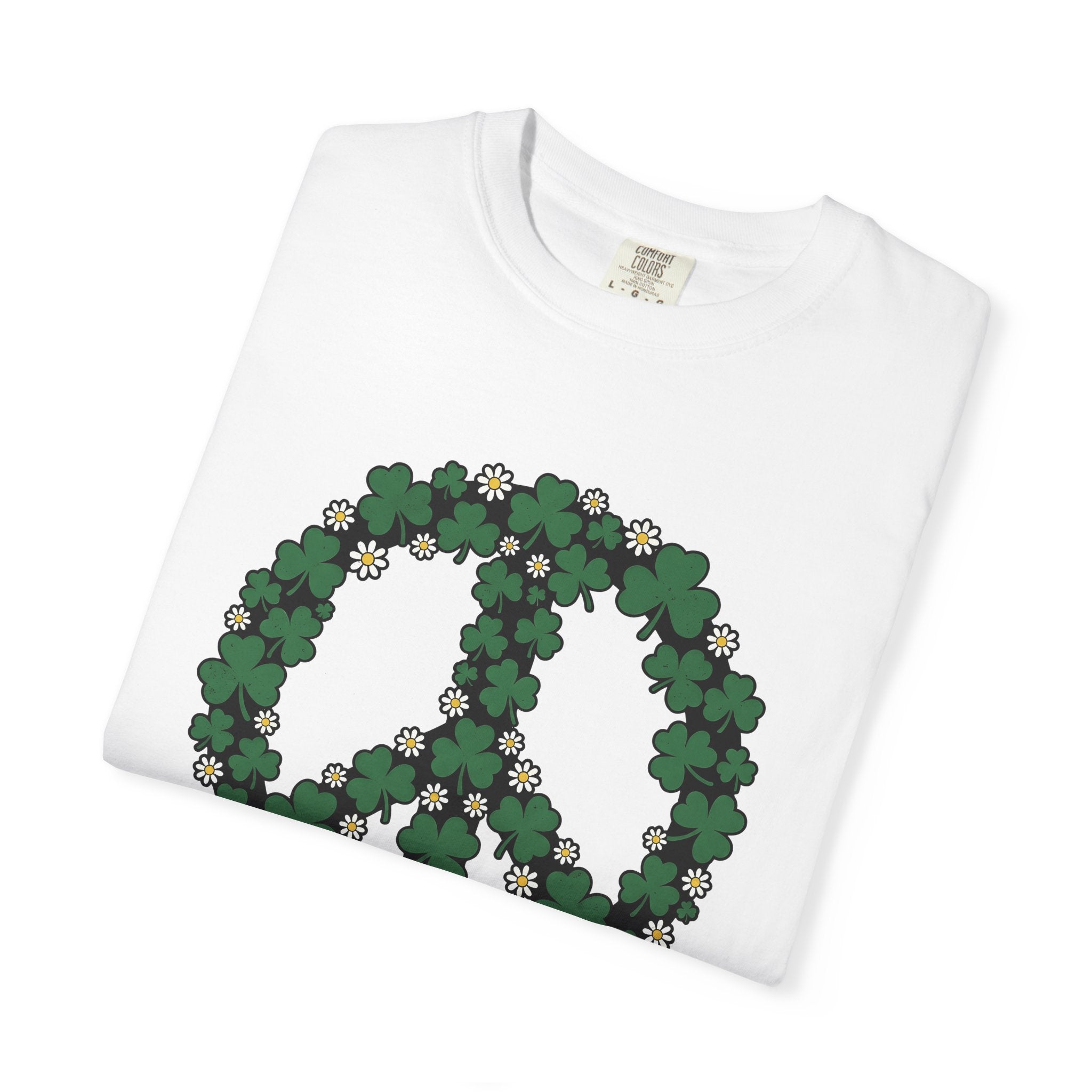 Lucky Peace Sign Shirt St Patrick's Day Counterculture Gift Women Indie Tee Peace Symbol T-Shirt Shamrock Fan Hippie Tshirt Alternative