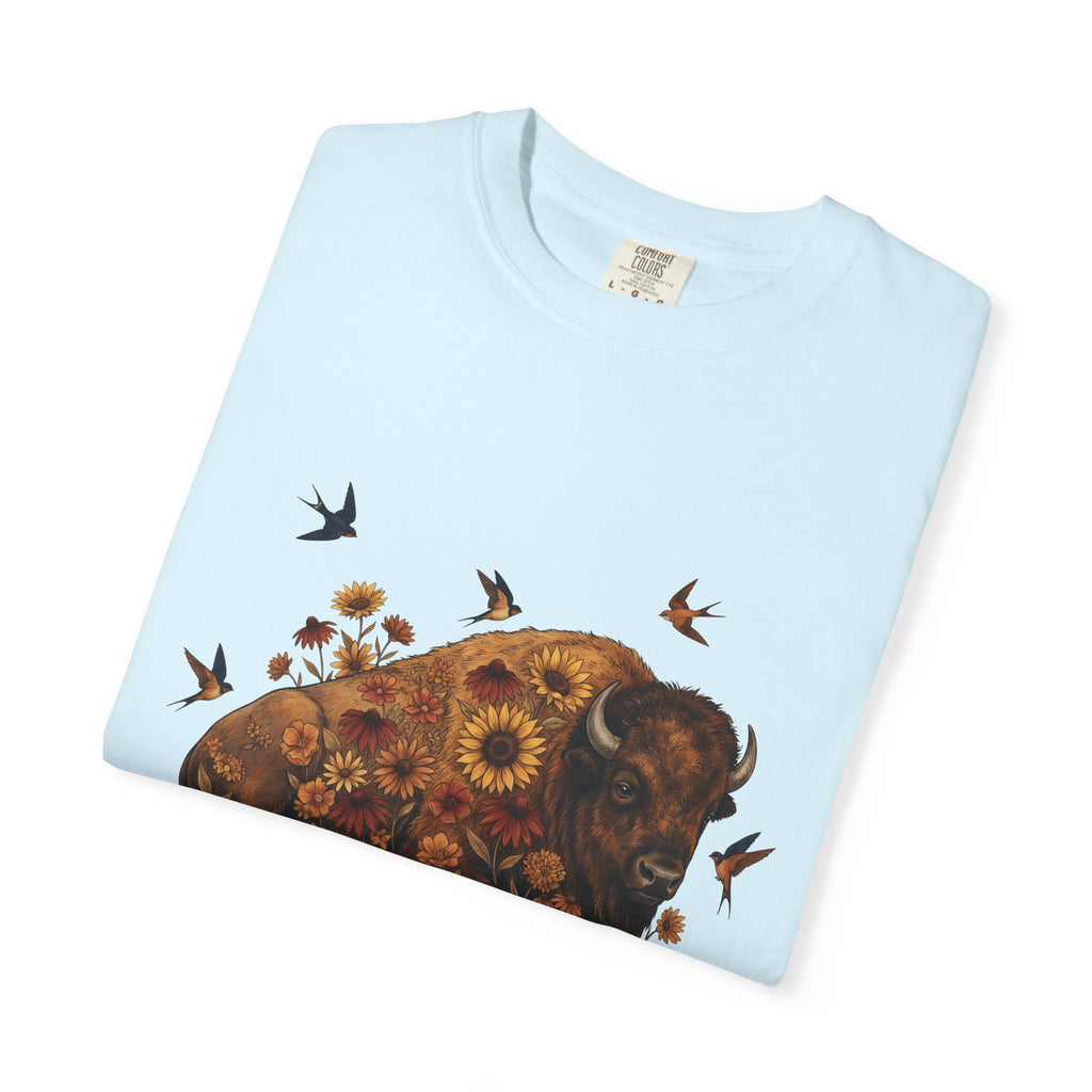 Bison Blossom Shirt Animals Wildlife Gift Women Folk Tee Buffalo T-Shirt Creature Fan Folk Art Tshirt Wildlife Graphic Throwback Swallow