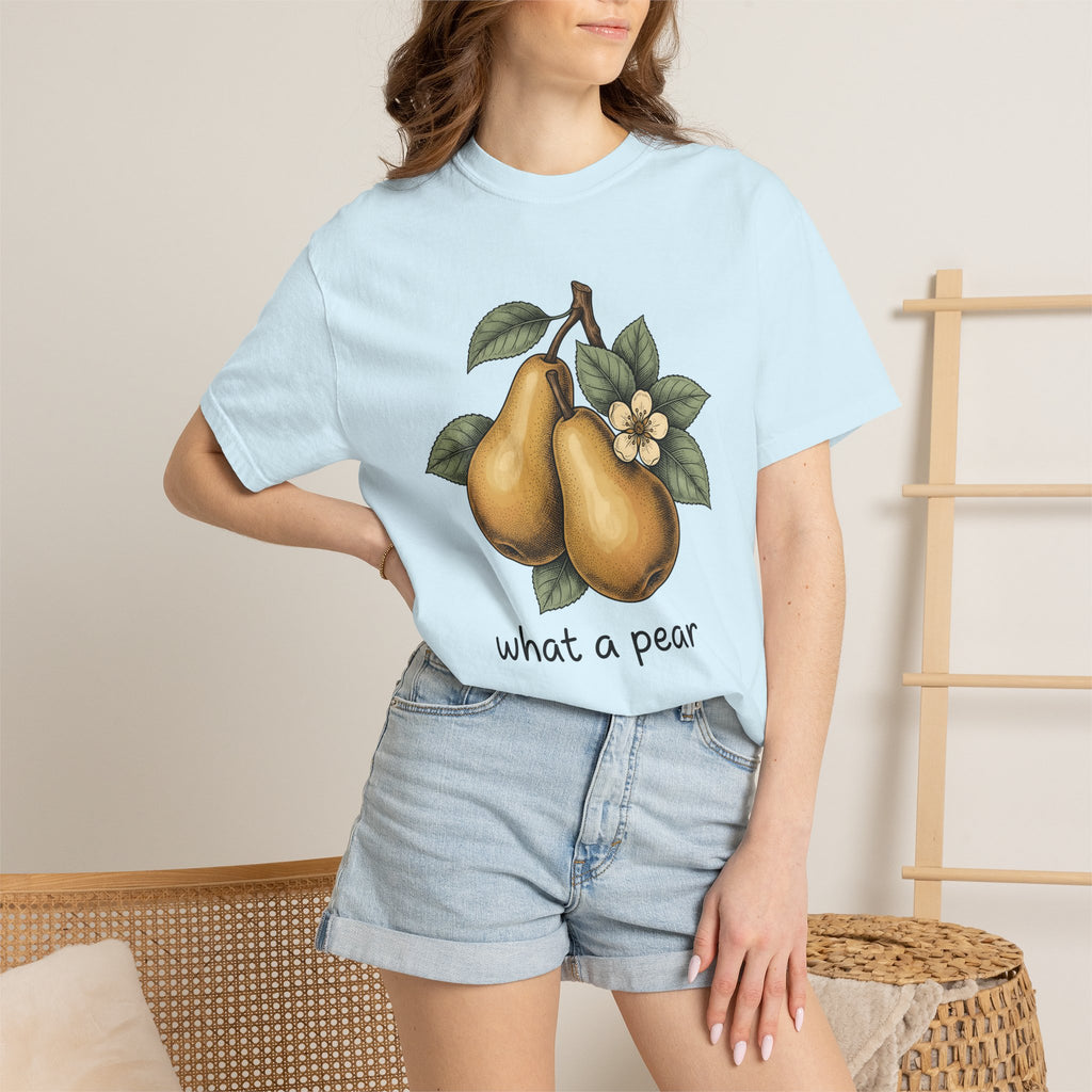 Pear Shirt Fruit Pun Gift Women Botanical Tee Pears T-Shirt Produce Fan Botanical Art Tshirt Punny Graphic Vintage Flower Tshirt
