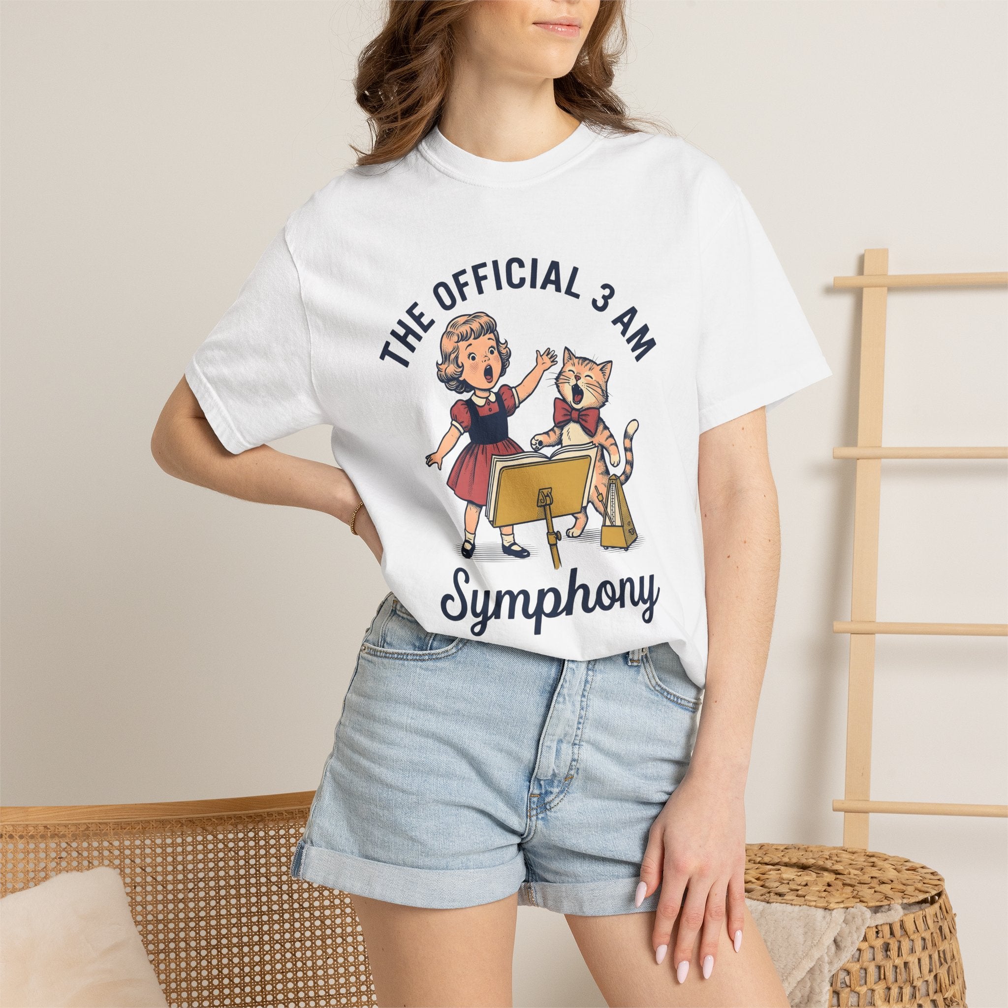 Cat Lady Singing Shirt Cat Gift Women Sound Gift Women Classic Tee Singer T-Shirt Feline Fan Retro Tshirt Audio Graphic Vintage Song Holder
