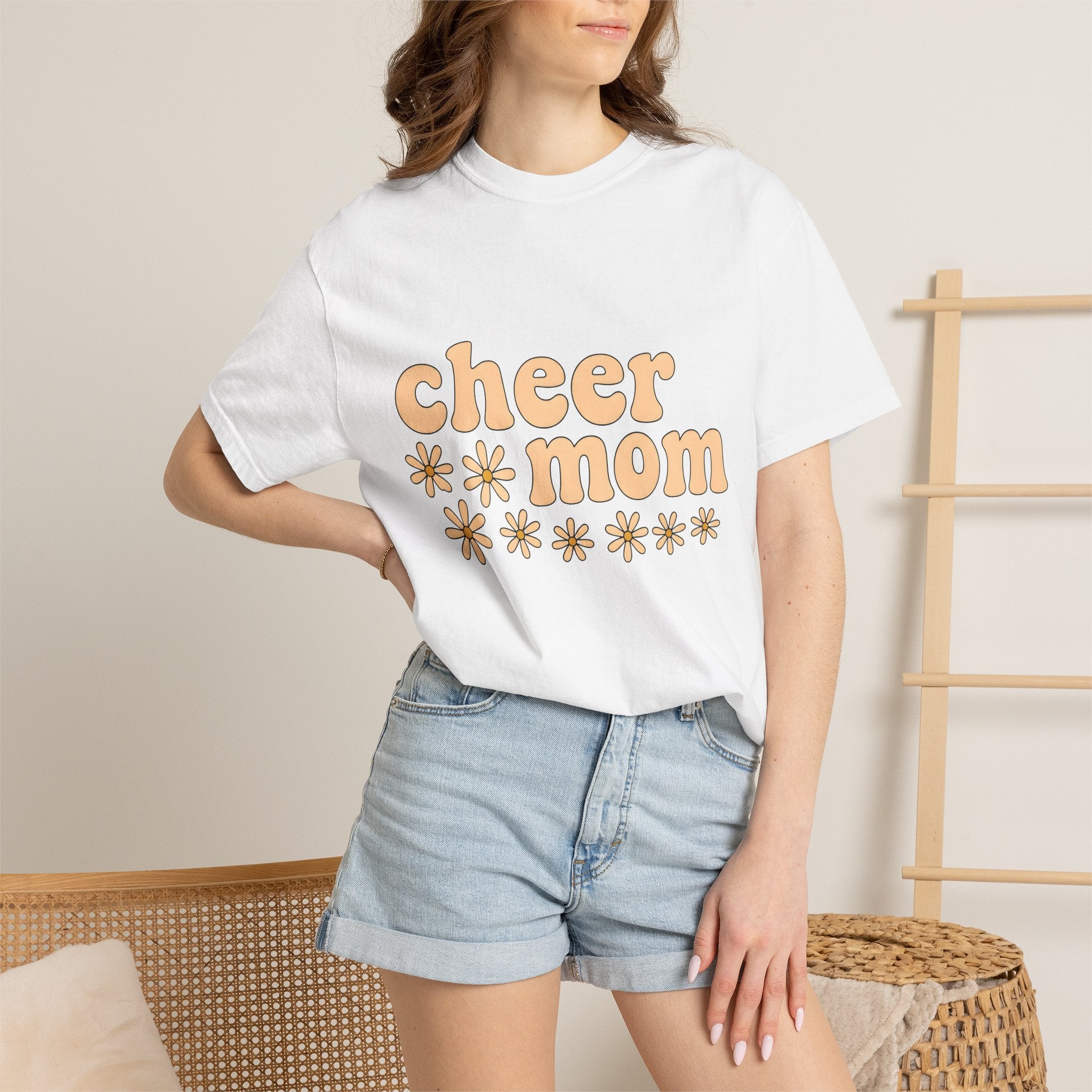 Vintage Flower Lettering Shirt Moms Pom Poms Gift Women Psychedelic Tee Typography T-Shirt Motherhood Fan Bohemian Tshirt Cheer Graphic