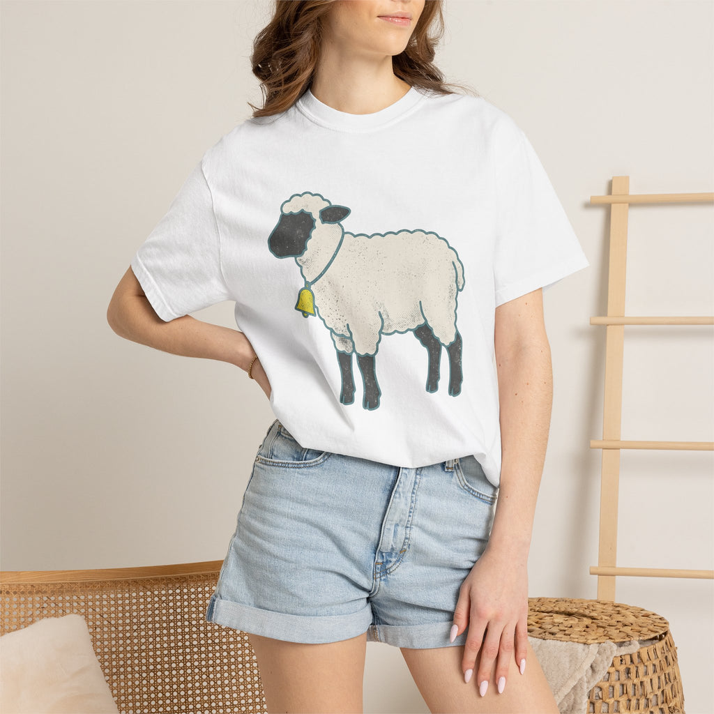 Lamb Shirt Easter Critter Gift Women Line Art Tee Sheep T-Shirt Spring Fan Illustration Graphic Tshirt Cartoon Bell Charm Tshirt