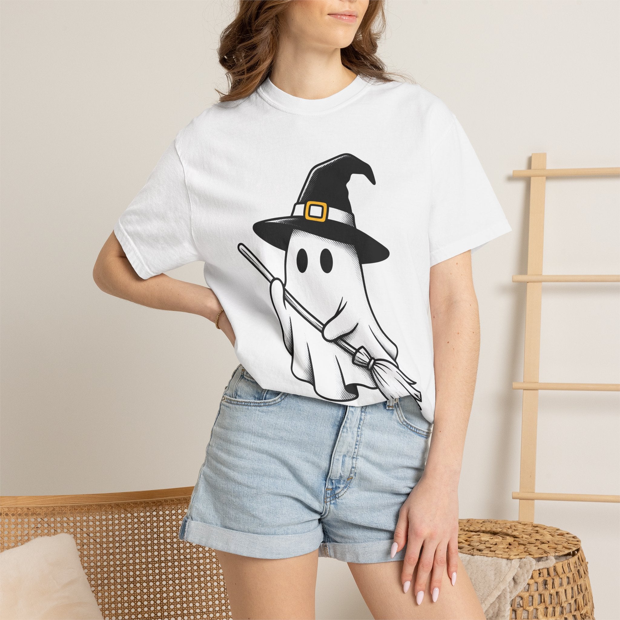 Phantom Witch Shirt Halloween Fantasy Gift Women Comic Tee Sorceress T-Shirt Horror Fan Cartoon Tshirt Mythical Graphic Hand Drawn Witch