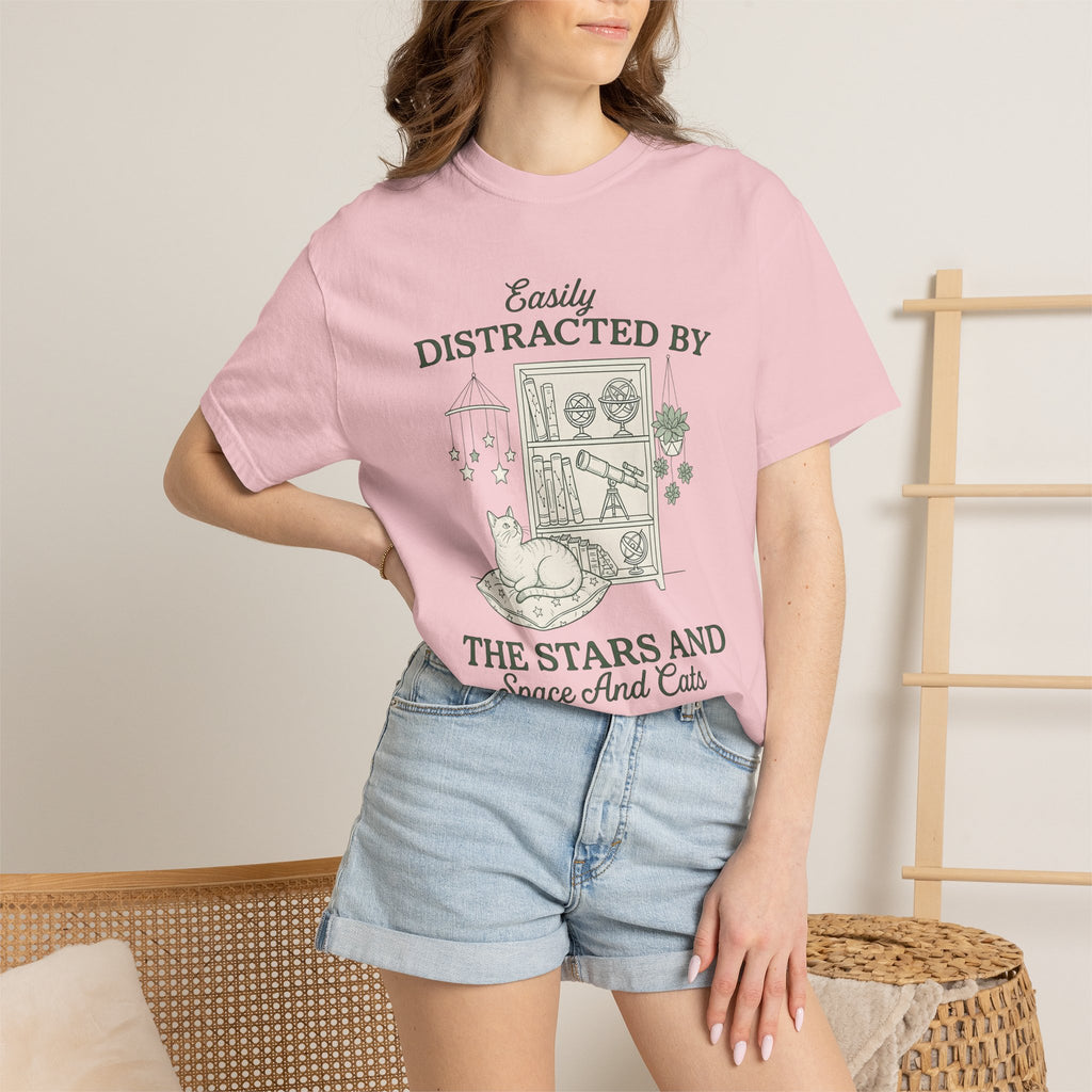 Kitten Shelf Shirt Cat Space Gift Women Outline Tee Cat Shelf T-Shirt Cat Fan Minimalist Tshirt Galaxy Graphic Modern Spyglass Tshirt