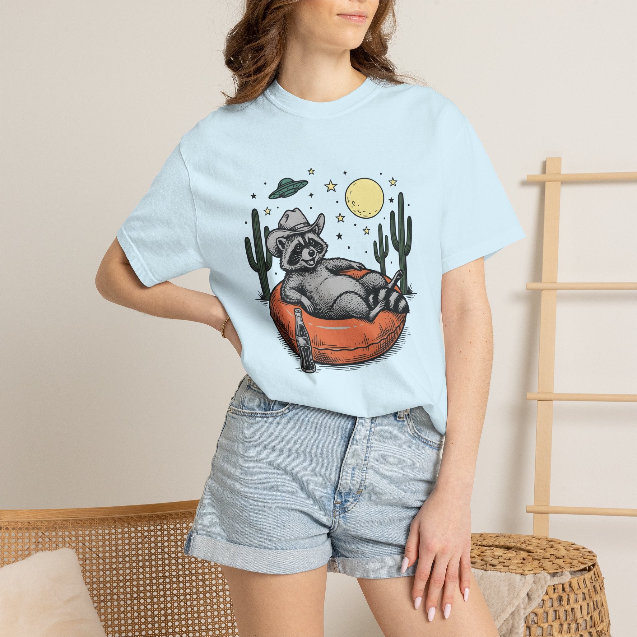 Raccoon Cowboy Shirt Cowgirl Rodeo Gift Women Sketch Tee Trash Panda T-Shirt Cowboy Fan Bandit Tshirt Rodeo Graphic Retro Cactus Tshirt