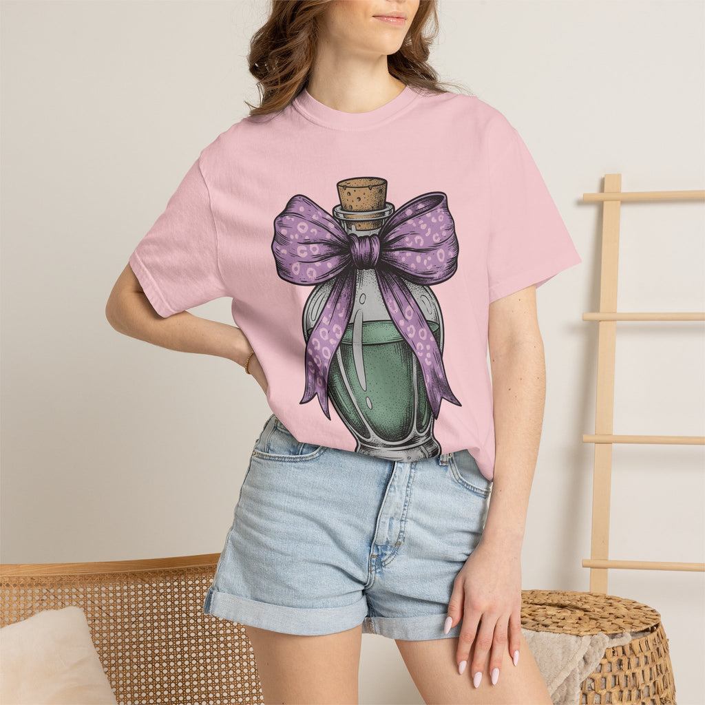 Elixir Bottle Shirt Halloween Spell Gift Women Classic Tee Potion Bottle T-Shirt Horror Fan Gothic Tshirt Magic Graphic Doodle Knot Tshirt