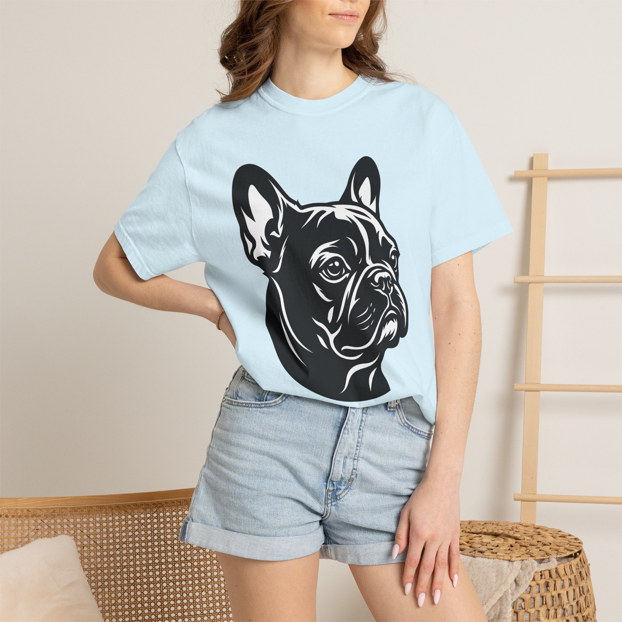 French Bulldog Shirt Dog Wildlife Gift Women Modern Art Tee Bulldog T-Shirt Dog Fan Artistic Tshirt Wildlife Graphic Clean Canine Portrait