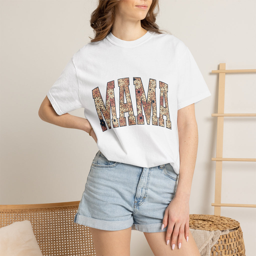 Bloom Mom Phrase Shirt Mama Petals Gift Women Indie Tee Motherhood T-Shirt Mommy Fan Bohemian Tshirt Floral Graphic Classic Daisy Flowers