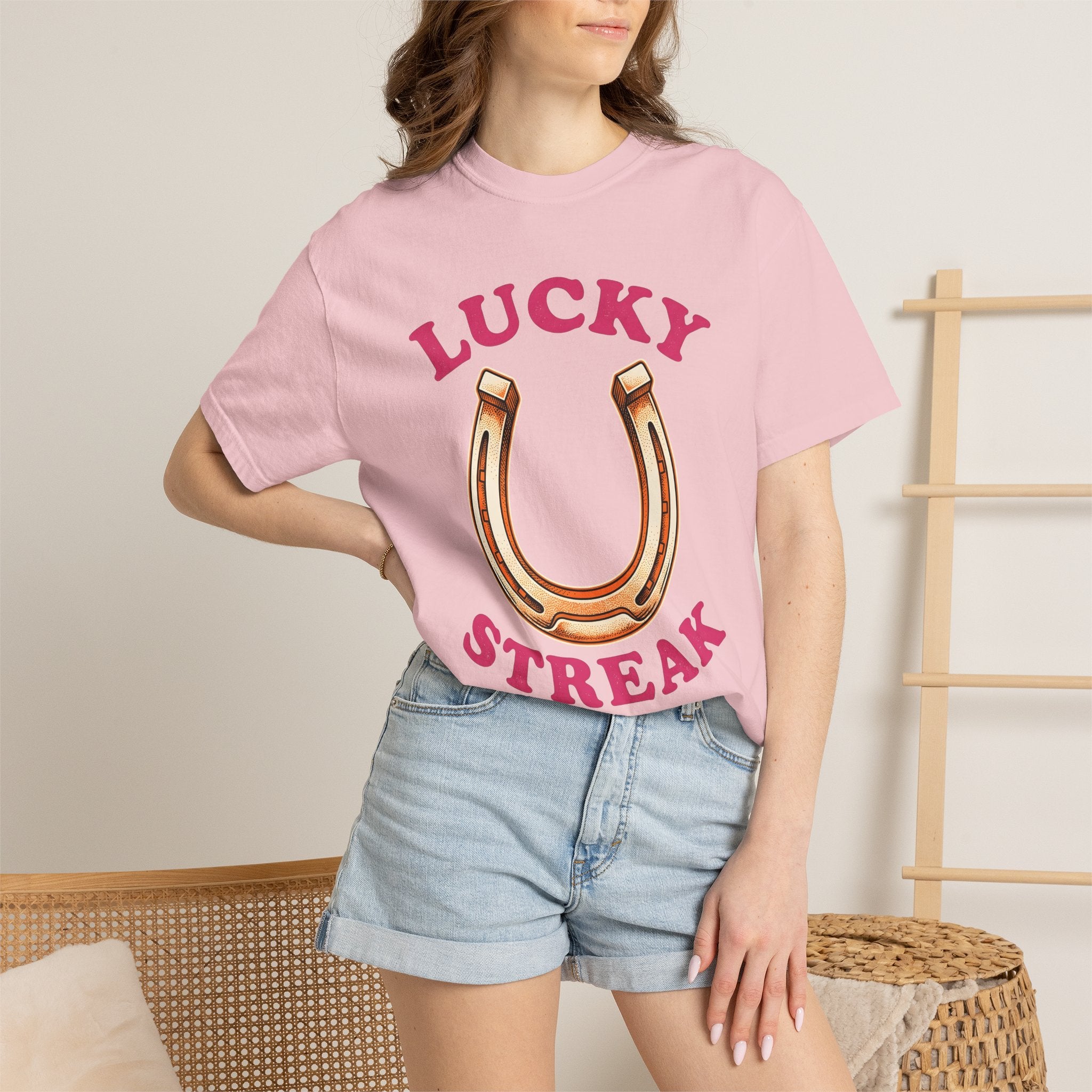 Horseshoe Shirt Cowgirl Western Gift Women Distressed Tee Horseshoe T-Shirt Rodeo Fan Vintage Tshirt Country Graphic Nostalgic Rodeo Tshirt