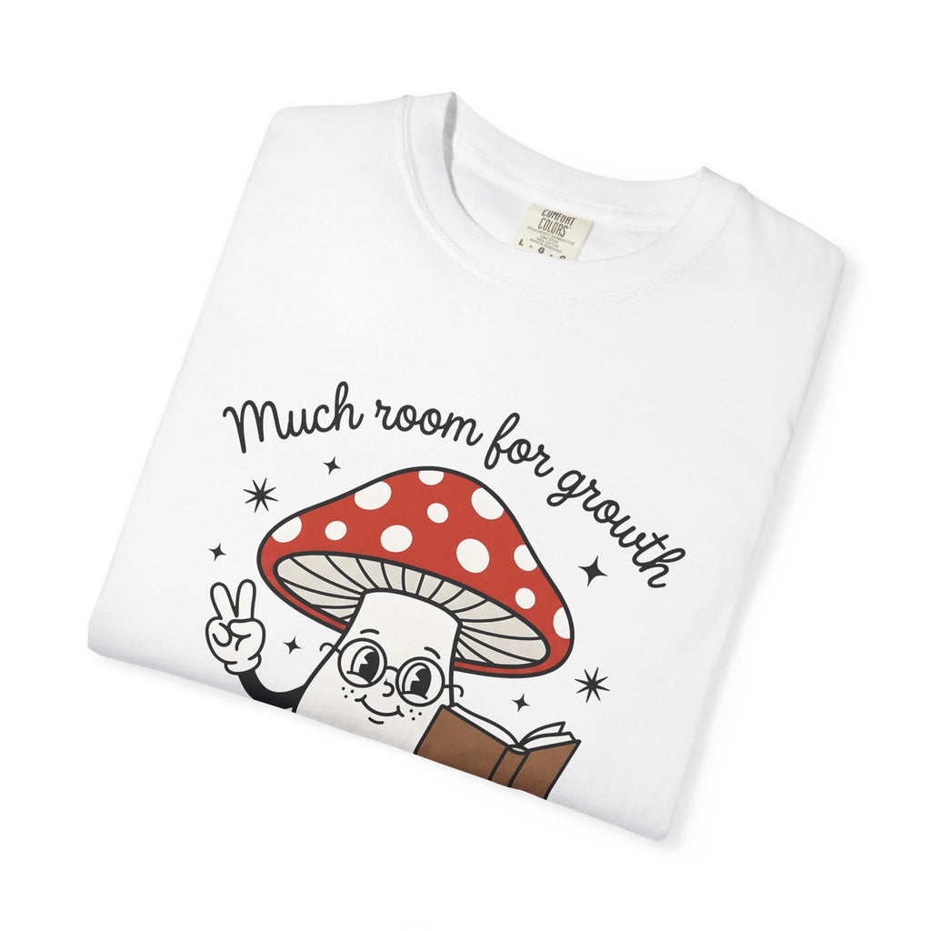 Toadstool Figure Shirt Mushroom Inspiration Gift Women Graphic Tee Fungus T-Shirt Mushroom Fan Digital Art Tshirt Motivational Graphic
