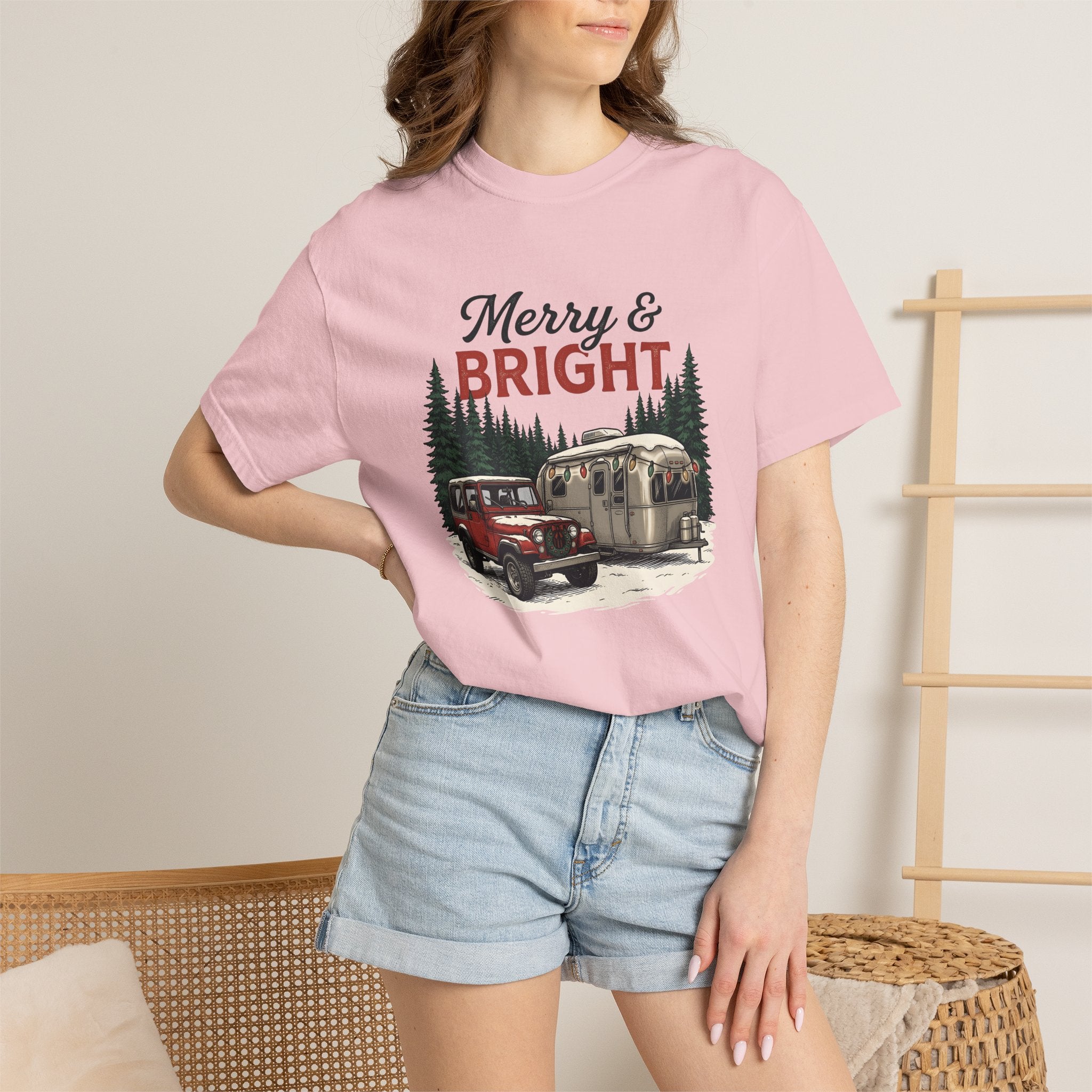 Camper Van Shirt Christmas Camping Gift Women Vintage Tee Motorhome T-Shirt Holiday Fan Retro Tshirt Outdoor Graphic Hand Drawn Christmas
