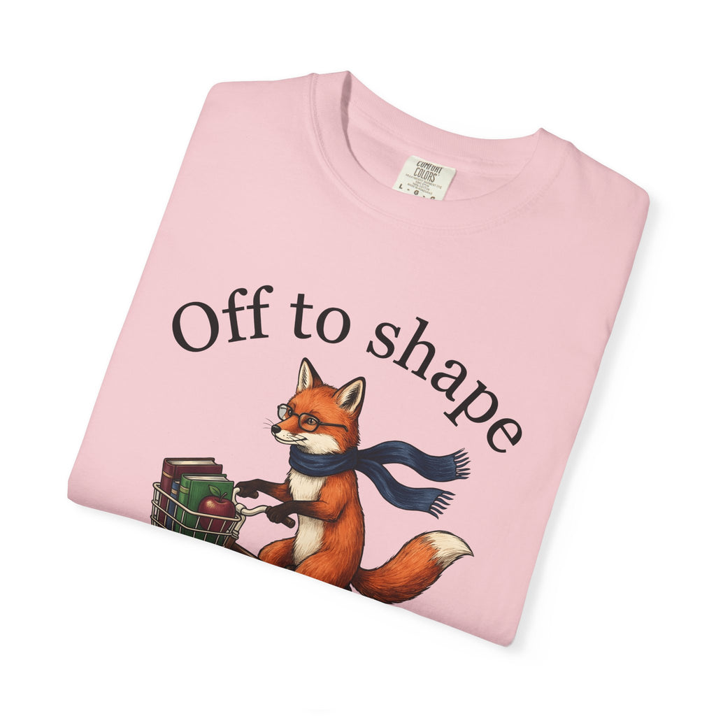 Fox Cycling Shirt Teacher Wildlife Gift Women Cute Tee Fox T-Shirt Educator Enthusiast Cartoon Tshirt Wildlife Graphic Doodle Book Stack