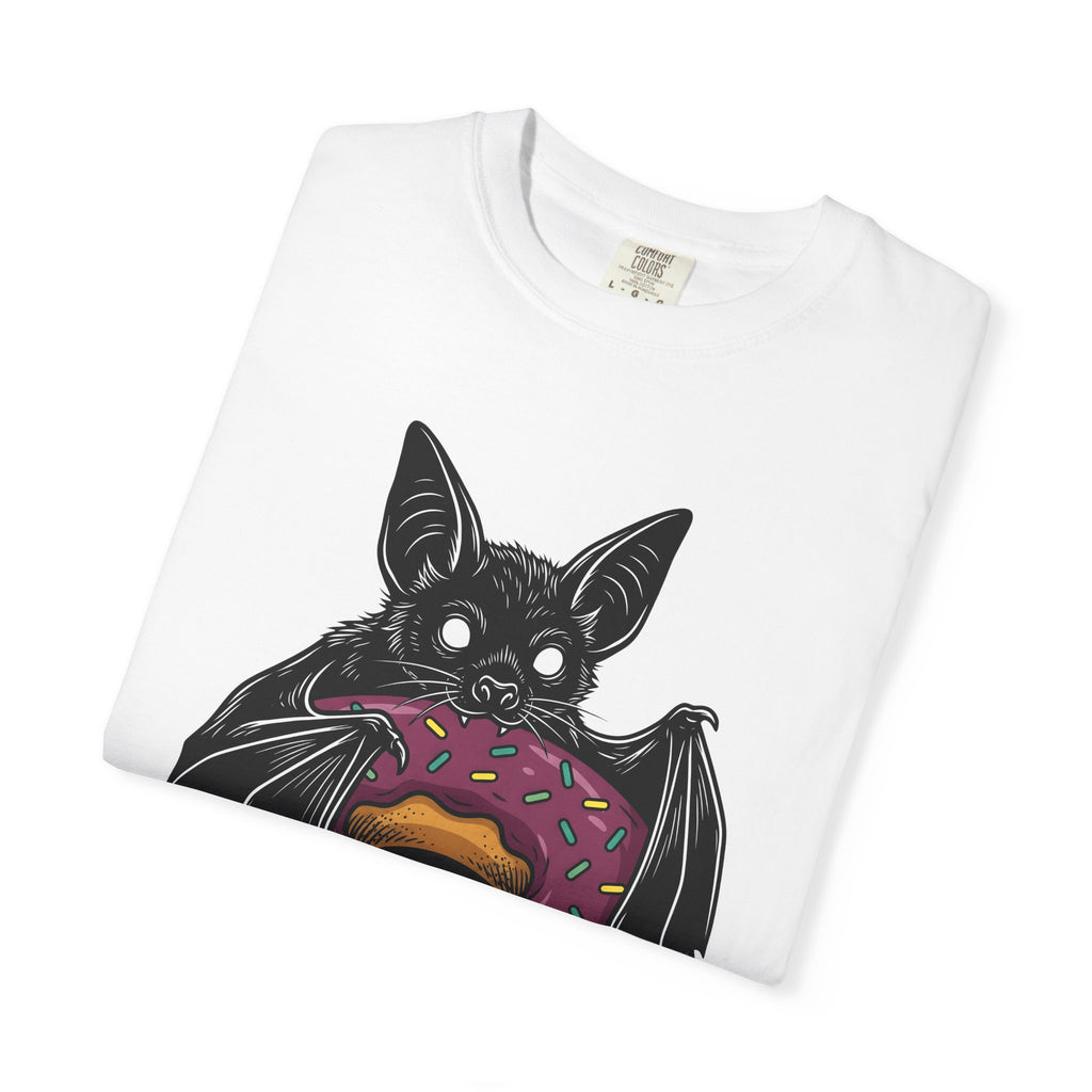 Bat Pastry Shirt Desserts Wildlife Gift Women Modern Tee Croissant T-Shirt Dessert Fan Retro Tshirt Animal Graphic Vintage Confetti Tshirt