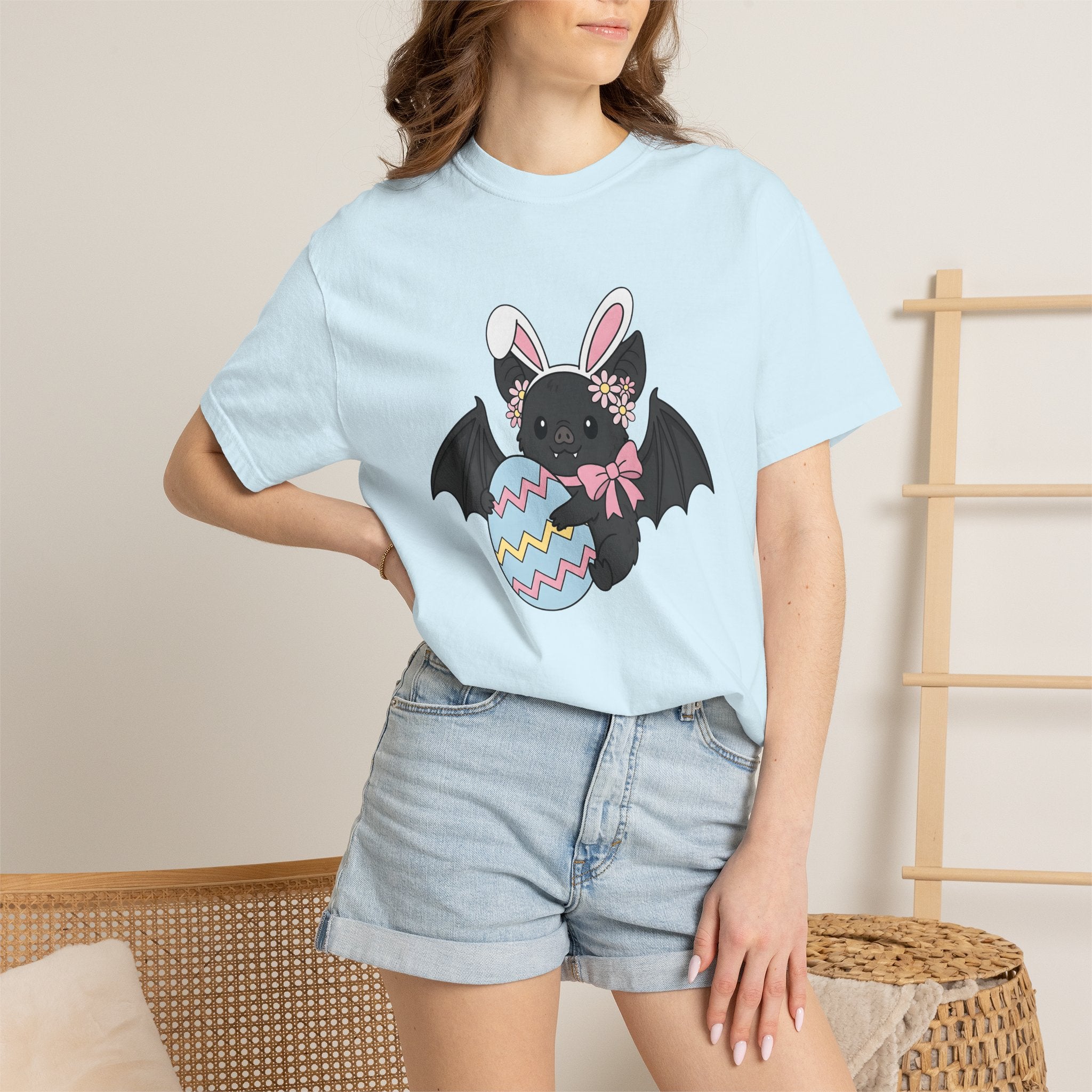 Bat Bunny Ears Shirt Easter Animal Gift Women Cute Tee Bunny T-Shirt Easter Fan Cute Tshirt Creature Graphic Cartoon Easter Egg Tshirt