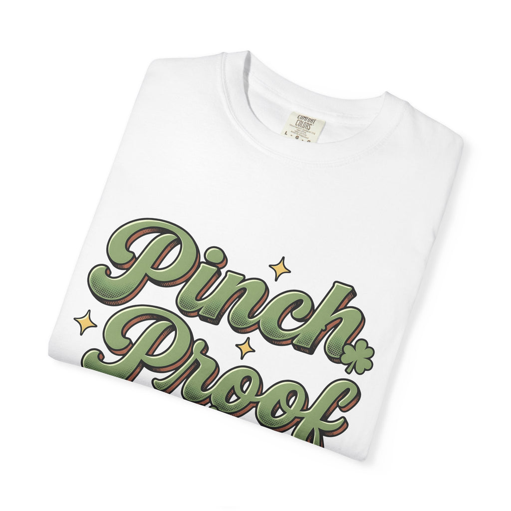 Clover Design Shirt St. Patrick's Day Seasonal Gift Women Classic Tee Shamrock T-Shirt Luck Fan Vintage Tshirt Holiday Graphic Distressed