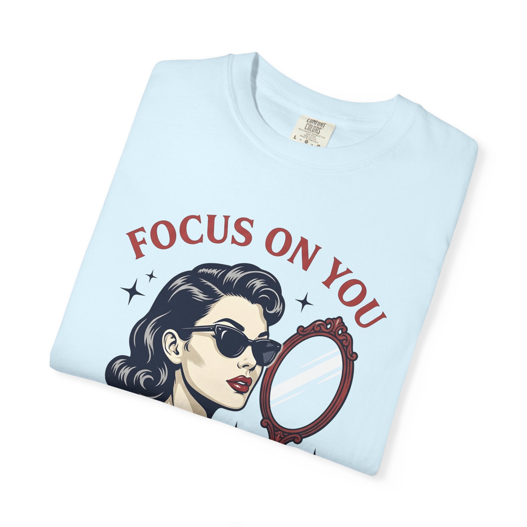 Retro Female Shirt Self Love Confidence Gift Women Retro Tee Vintage Woman T-Shirt Empowerment Enthusiast Vintage Style Tshirt Bold Graphic