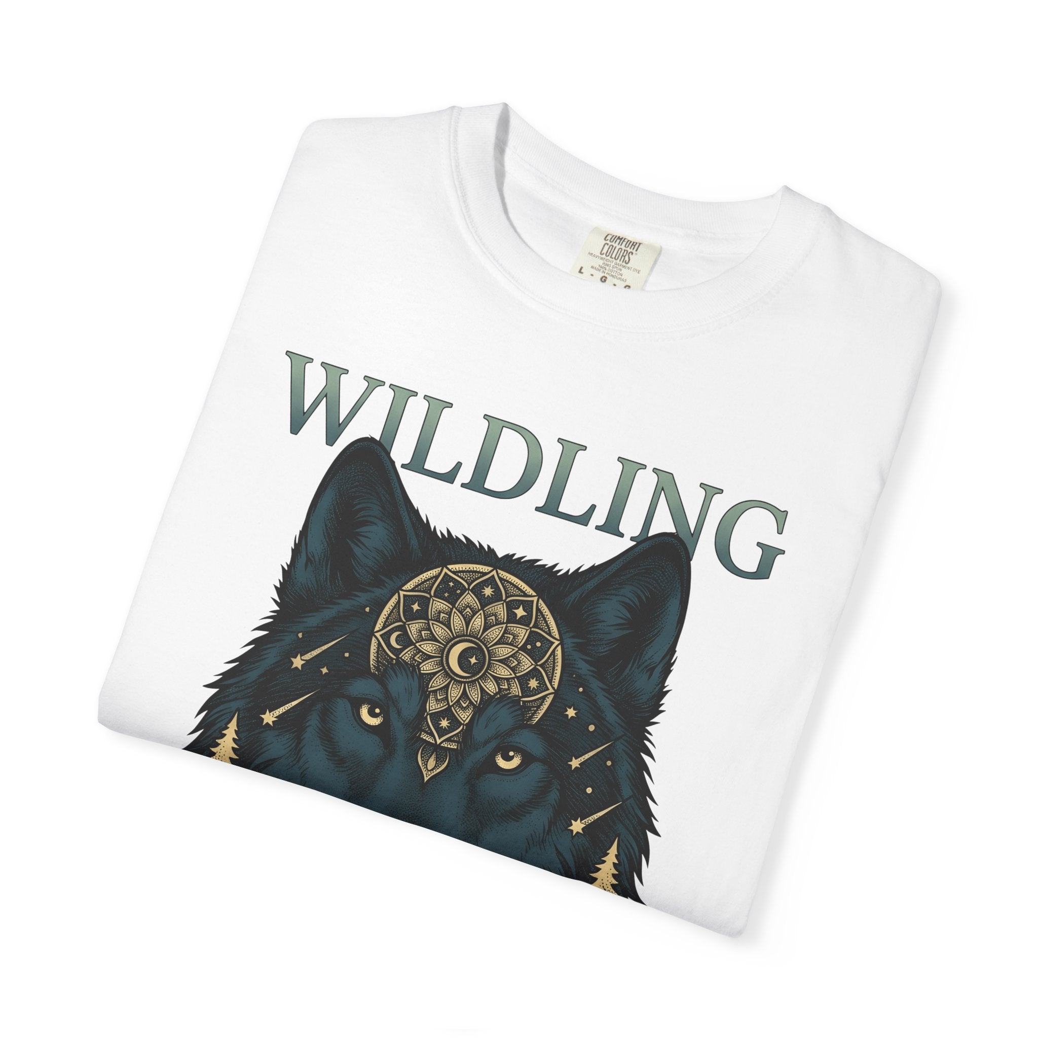 Wolf Pattern Shirt Boho Chic Fauna Gift Women Tribal Tee Wolf T-Shirt Bohemian Fan Primitive Tshirt Wildlife Graphic Classic Fir Trees