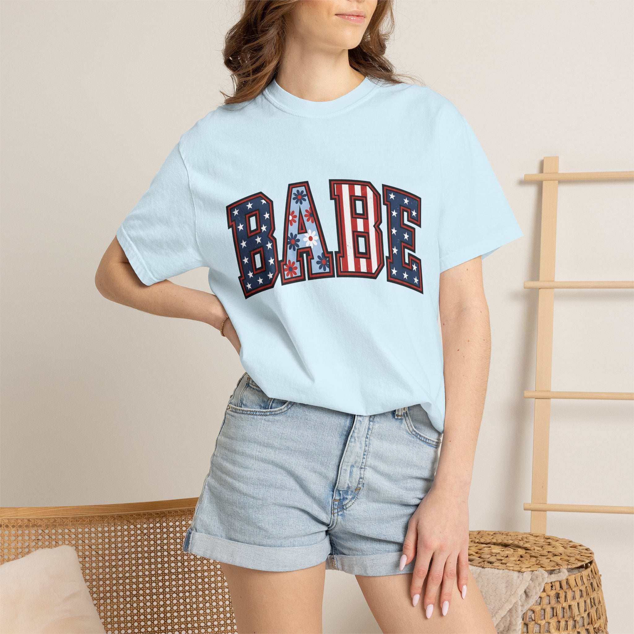 Patriotic Varsity Lettering Shirt 4th Of July Beach Gift Women Bold Tee Letterman T-Shirt Independence Fan Typography Tshirt Coastal Graphic