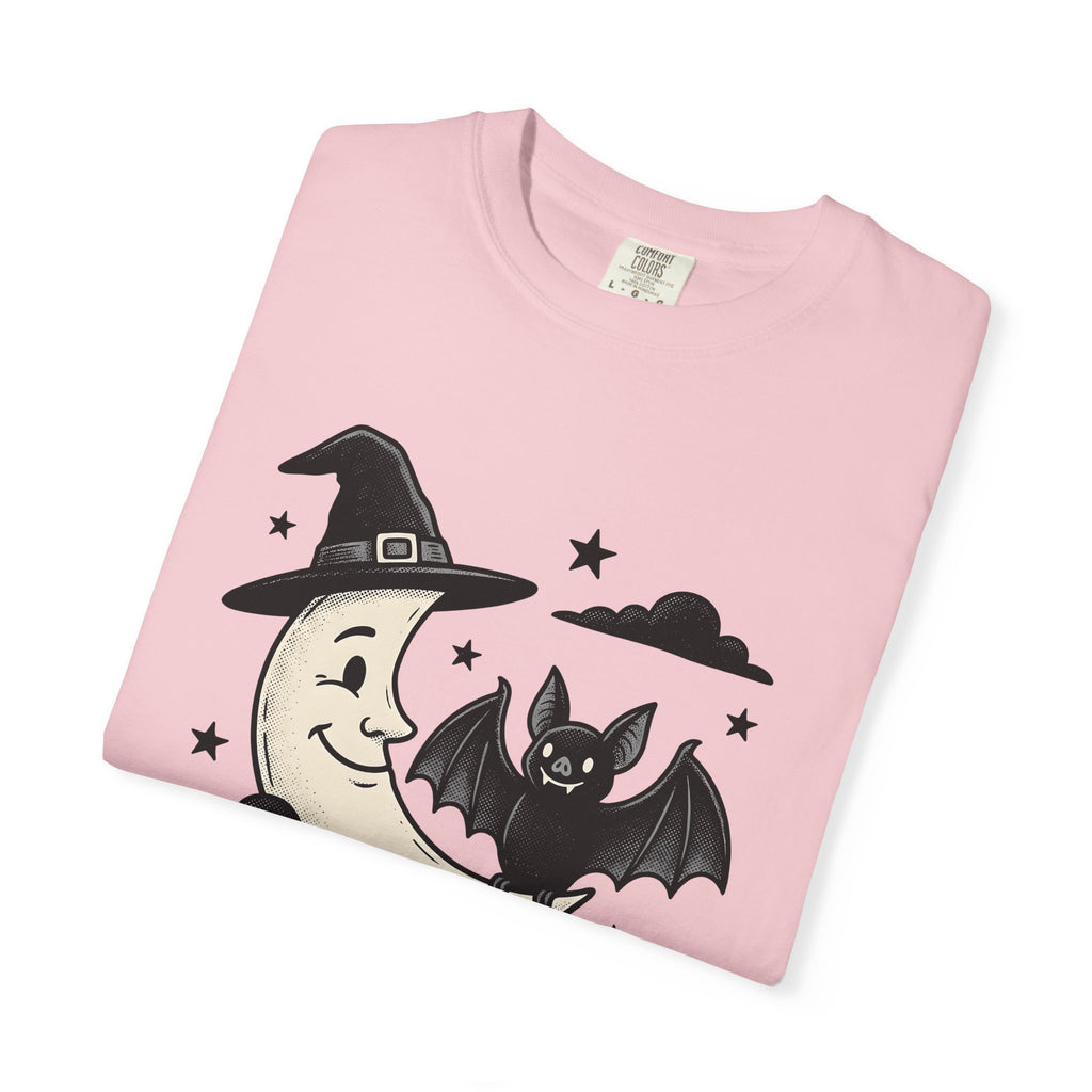 Dark Bat Shirt Halloween Sorcery Gift Women Classic Tee Vampire T-Shirt Halloween Fan Gothic Tshirt Magic Graphic Line Art Shining Dots