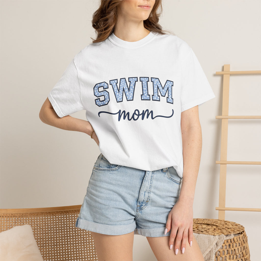 Swim Squad Shirt Sports Parent Gift Women Collegiate Tee Swim Team T-Shirt Athlete Fan Varsity Tshirt Mom Graphic Vintage Flower Design